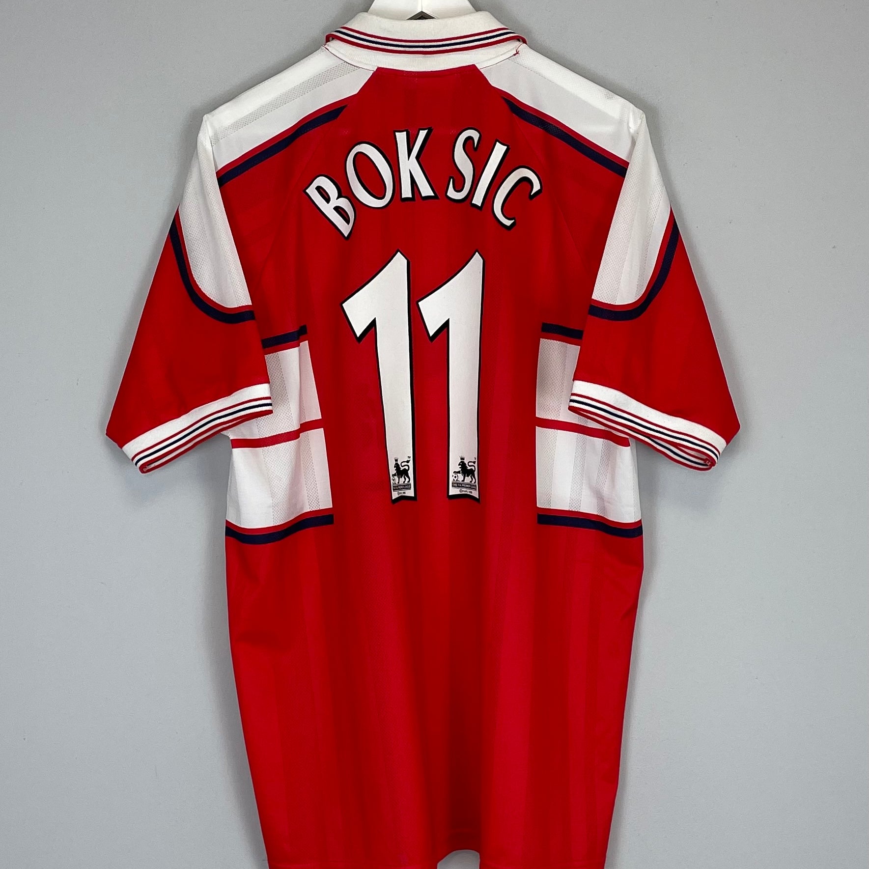 Shop 2000/01 MIDDLESBROUGH BOKSIC #11 HOME SHIRT (XL) ERREA, classic football shirts, vintage football shirts & retro soccer jerseys at Cult Kits