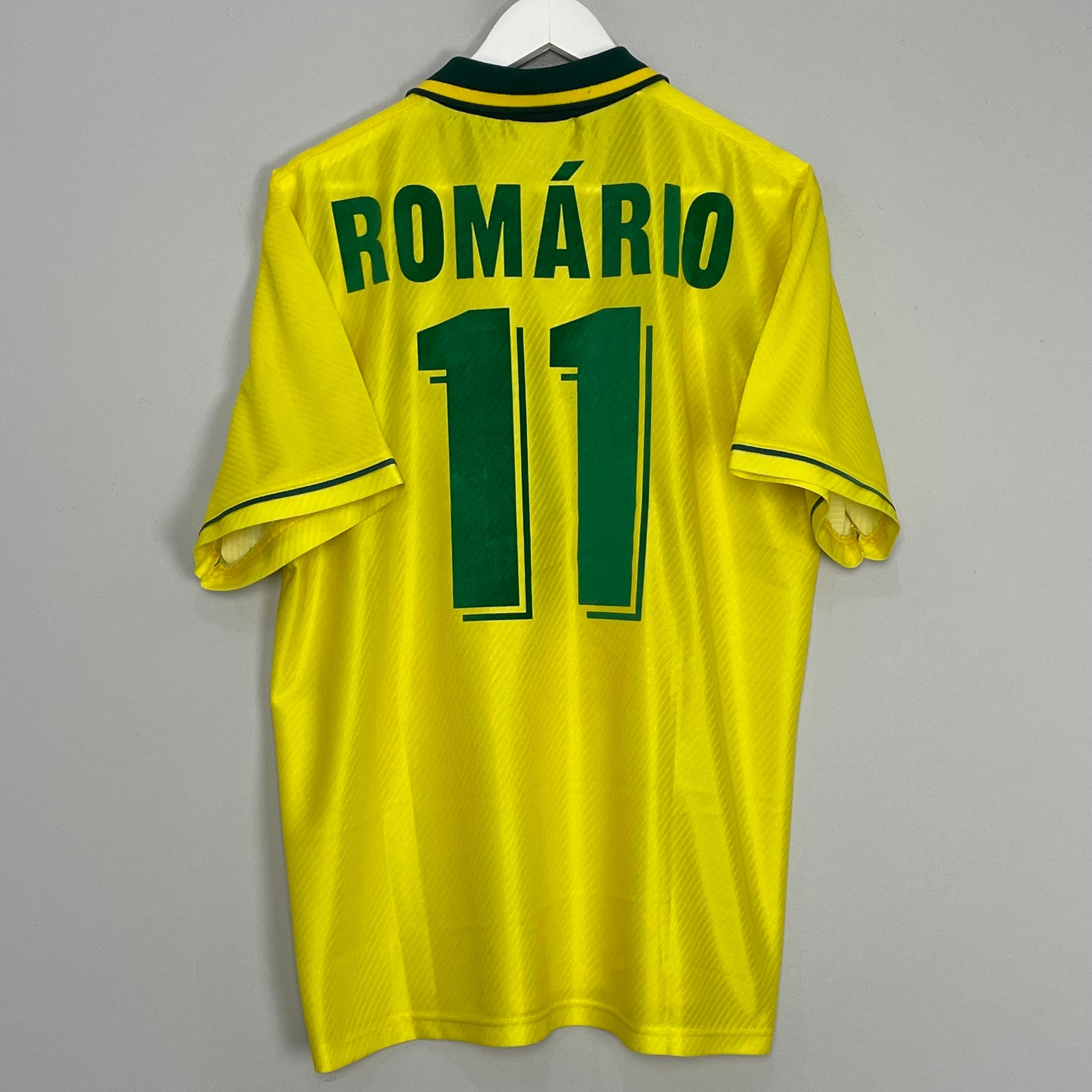 Shop 1994/97 BRAZIL ROMARIO #11 HOME SHIRT (L) UMBRO, classic football shirts, vintage football shirts & retro soccer jerseys at Cult Kits