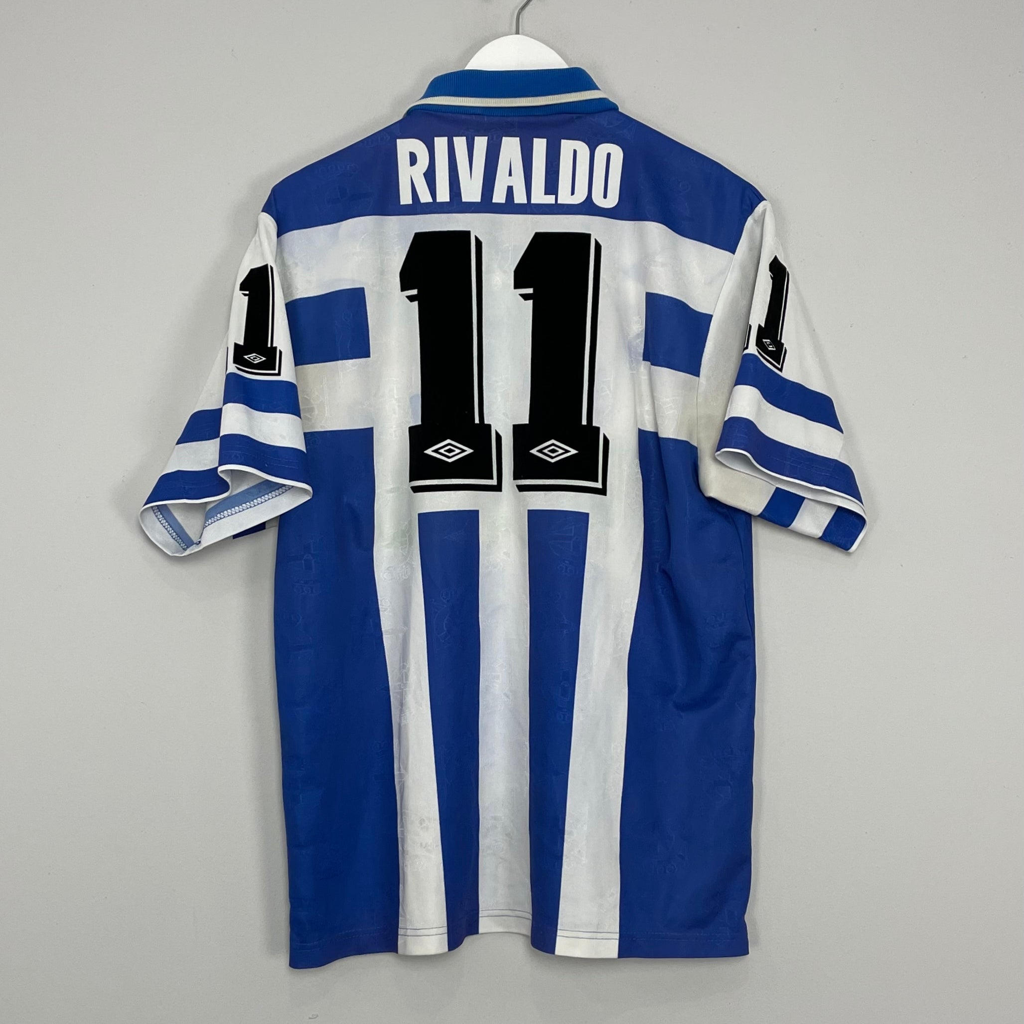 Shop 1995/97 DEPORTIVO LA CORUNA RIVALDO #11 HOME SHIRT (L) UMBRO, classic football shirts, vintage football shirts & retro soccer jerseys at Cult Kits