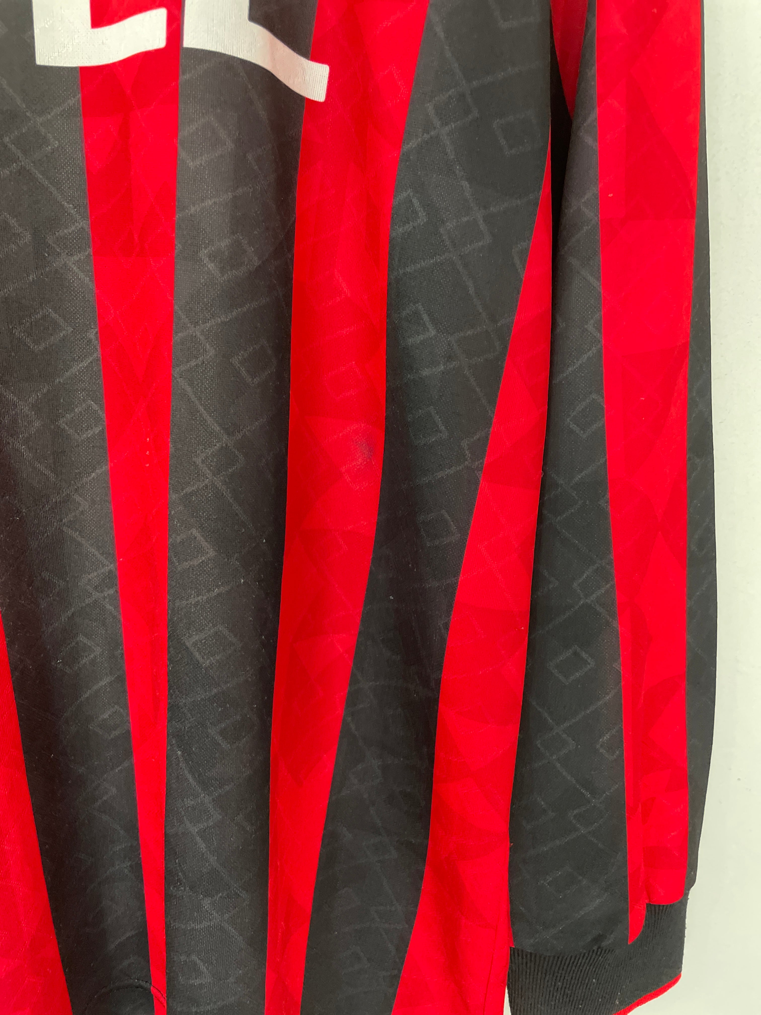 Shop 1994/95 AC MILAN #4 L/S HOME SHIRT (L) LOTTO, classic football shirts, vintage football shirts & retro soccer jerseys at Cult Kits