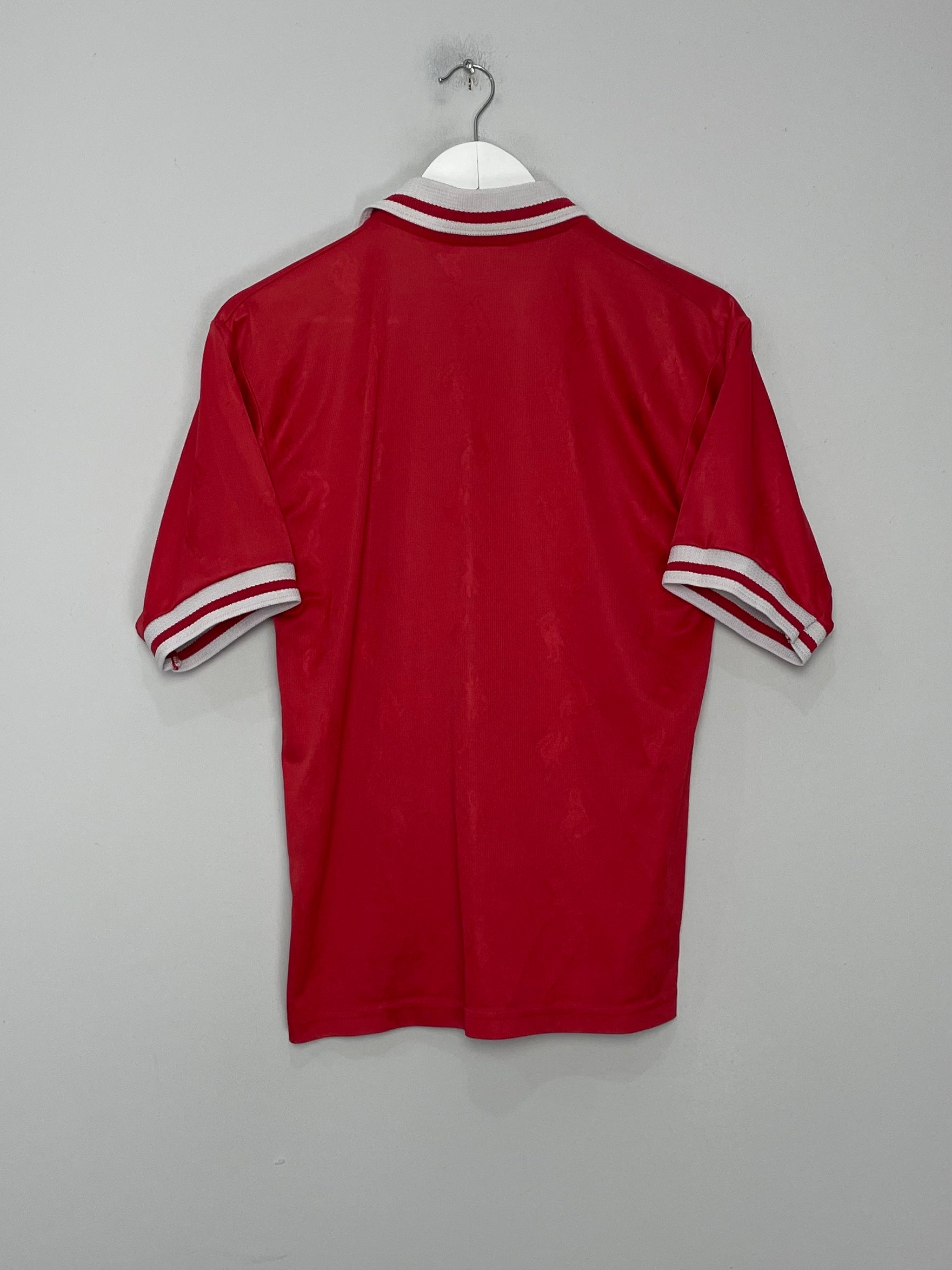 Shop 1996/98 LIVERPOOL HOME SHIRT (S) REEBOK, classic football shirts, vintage football shirts & retro soccer jerseys at Cult Kits
