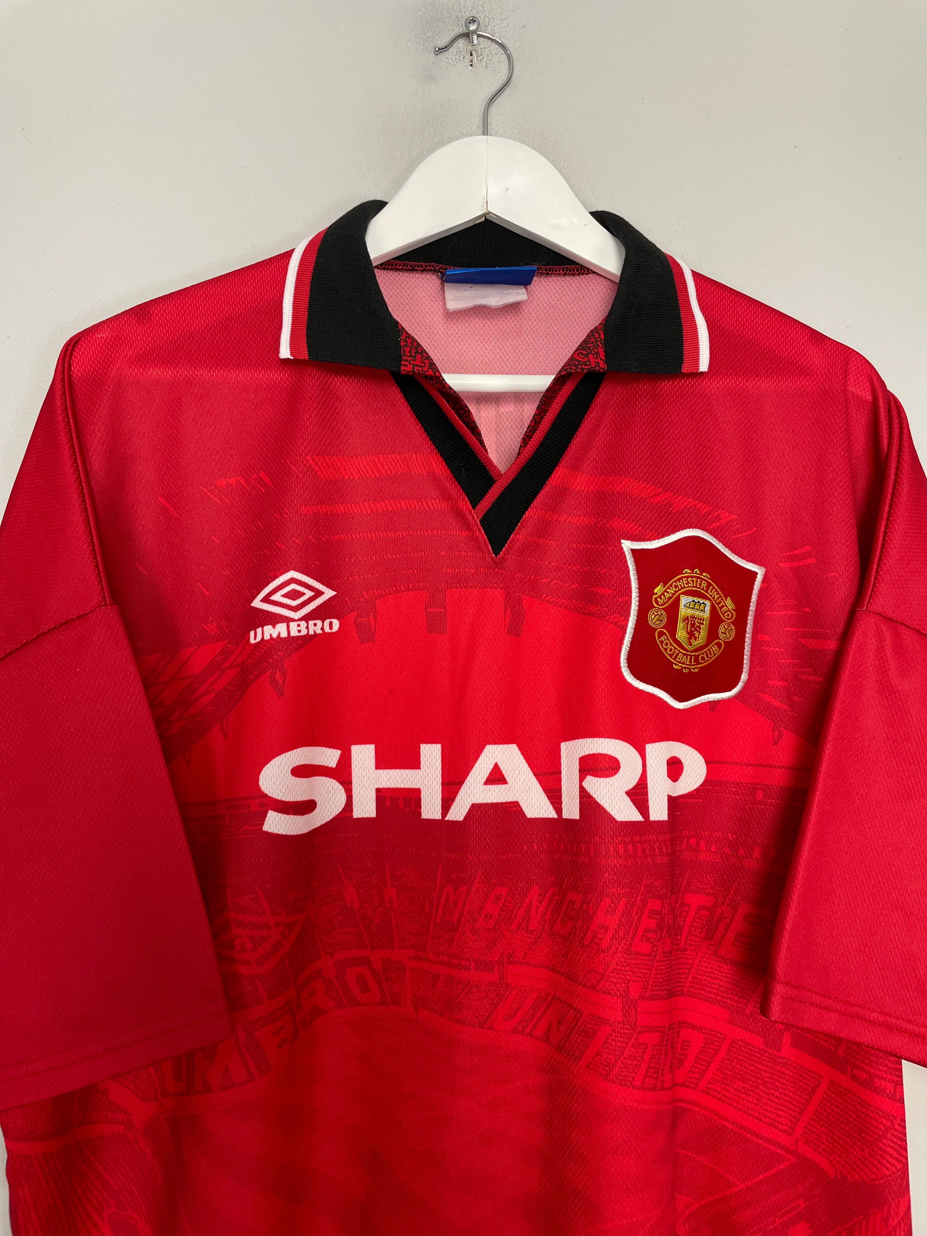 Shop 1994/96 MANCHESTER UNITED CANTONA #7 HOME SHIRT (XXL) UMBRO, classic football shirts, vintage football shirts & retro soccer jerseys at Cult Kits