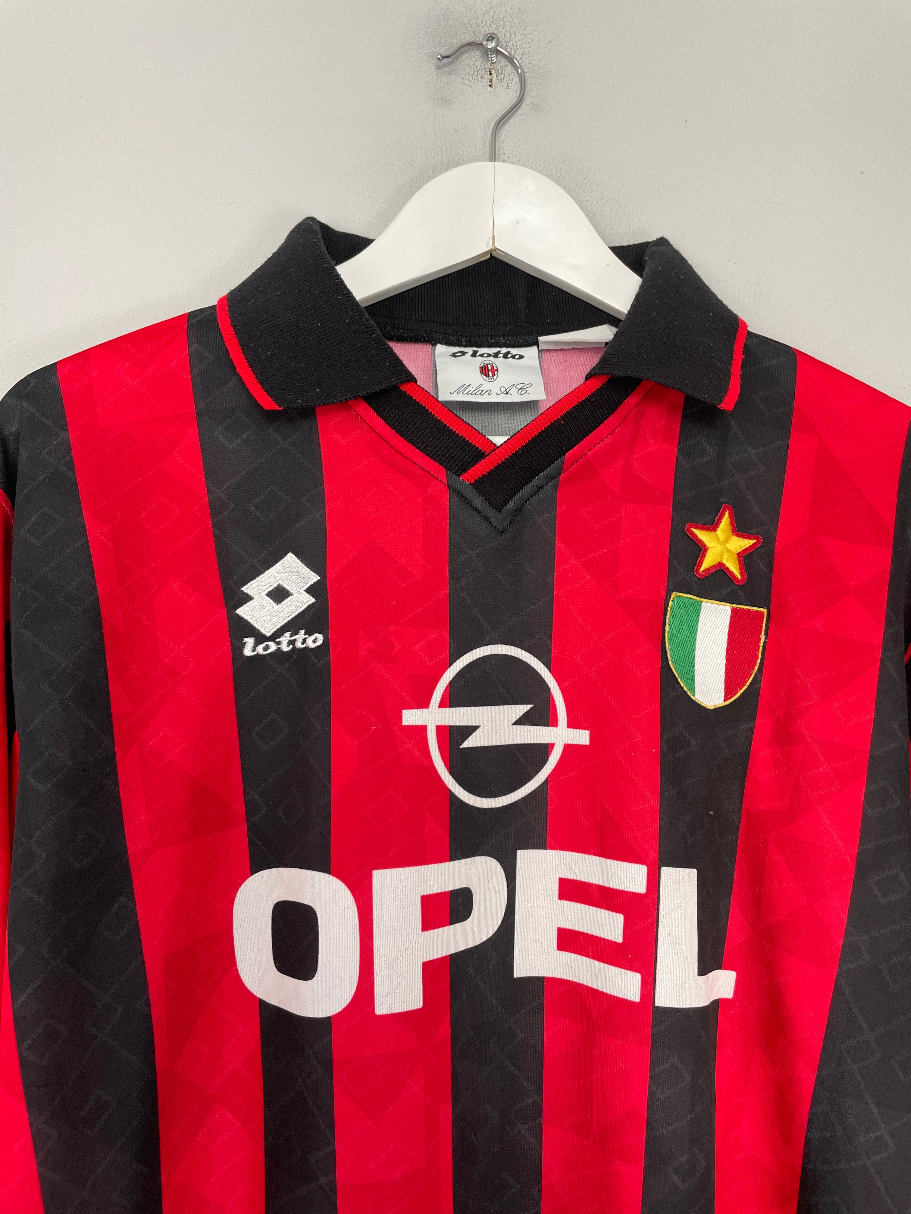 Shop 1994/95 AC MILAN #4 L/S HOME SHIRT (L) LOTTO, classic football shirts, vintage football shirts & retro soccer jerseys at Cult Kits