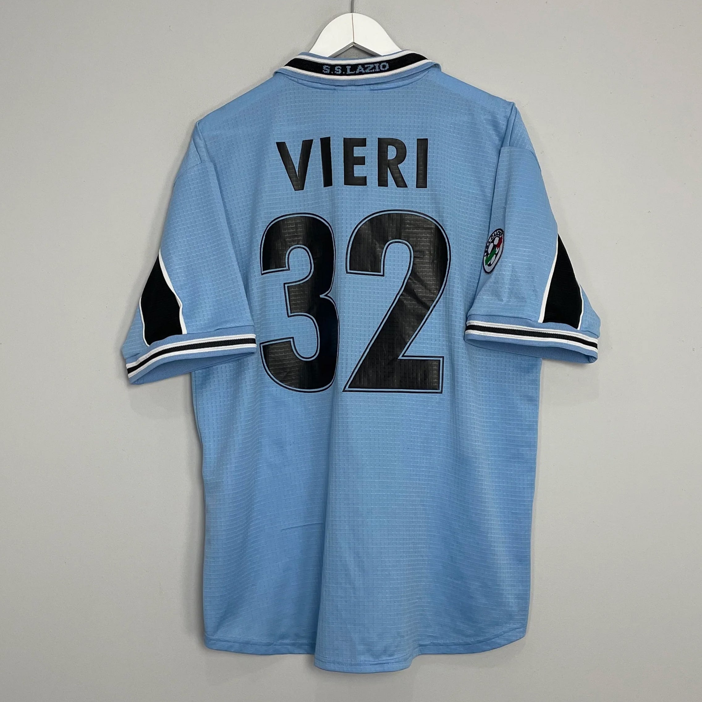 Shop 1998/00 LAZIO VIERI #32 HOME SHIRT (XL) PUMA, classic football shirts, vintage football shirts & retro soccer jerseys at Cult Kits