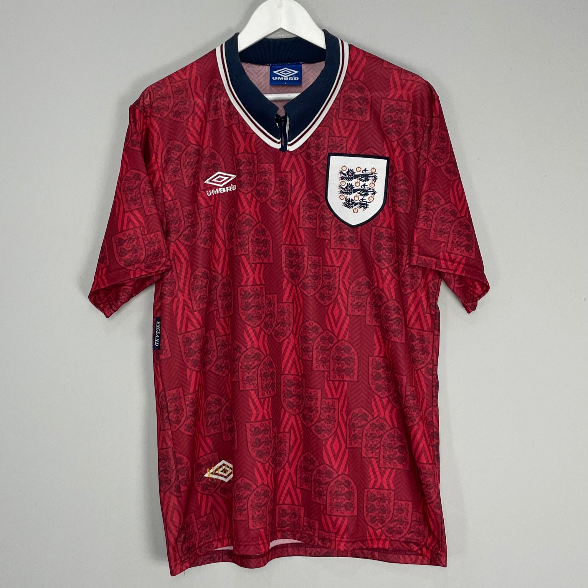 Shop 1994/95 ENGLAND AWAY SHIRT (L) UMBRO, classic football shirts, vintage football shirts & retro soccer jerseys at Cult Kits