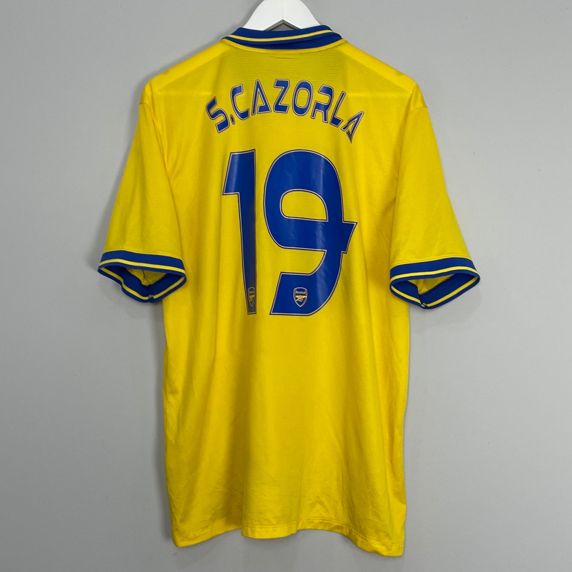 Shop 2013/14 ARSENAL S.CAZORLA #19 AWAY SHIRT (XL) NIKE, classic football shirts, vintage football shirts & retro soccer jerseys at Cult Kits