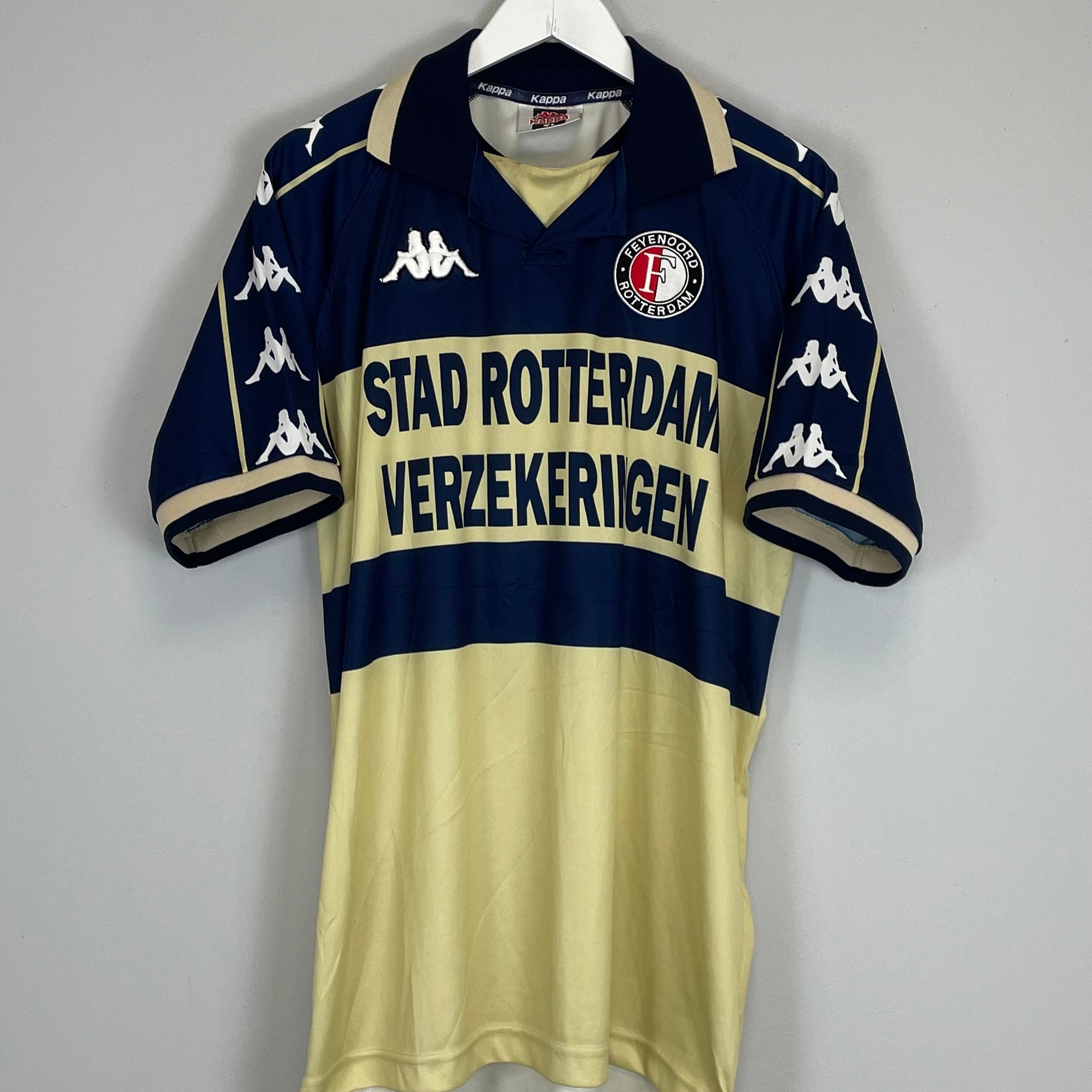 Shop 2000/01 FEYENOORD AWAY SHIRT (XL) KAPPA, classic football shirts, vintage football shirts & retro soccer jerseys at Cult Kits