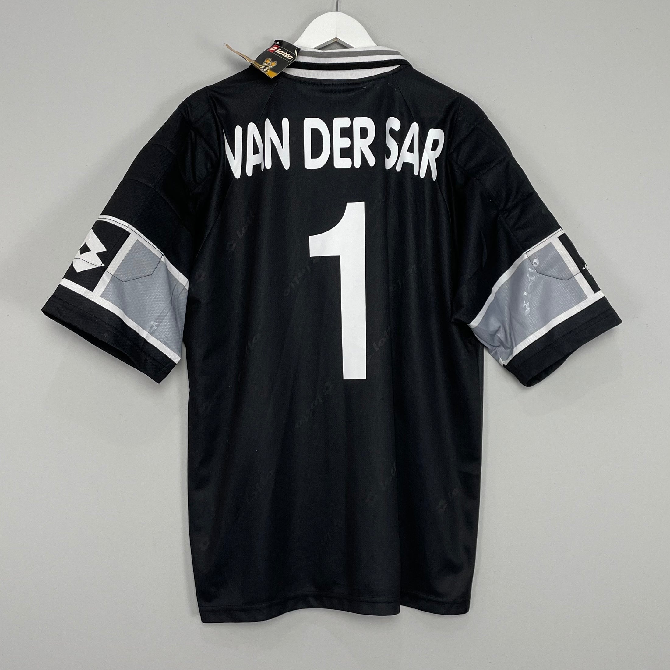 Shop 2000/01 JUVENTUS VAN DER SAR #1 *BNWT* GK SHIRT (XL) LOTTO, classic football shirts, vintage football shirts & retro soccer jerseys at Cult Kits