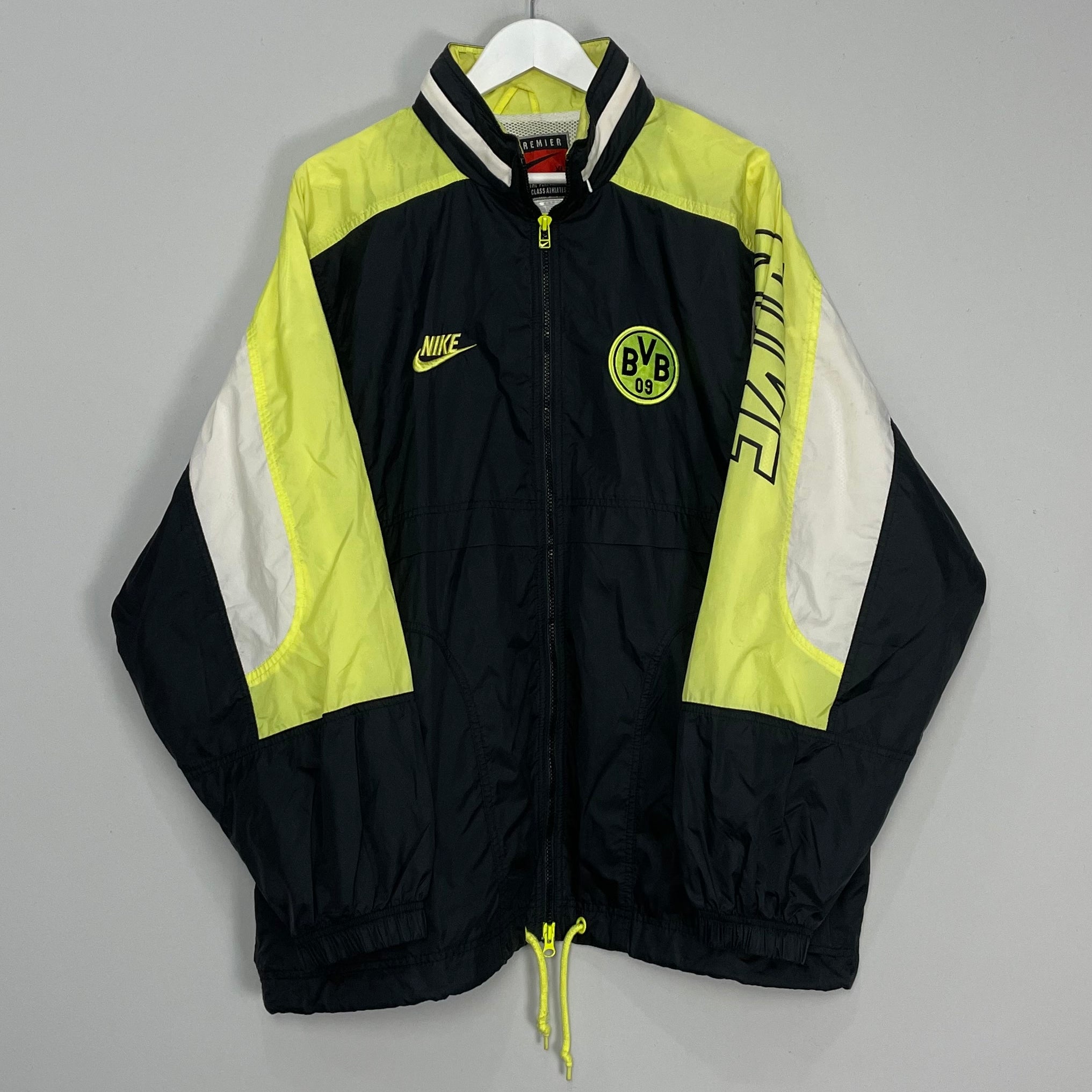 Shop 1996/97 DORTMUND RAIN JACKET (XL) NIKE, classic football shirts, vintage football shirts & retro soccer jerseys at Cult Kits