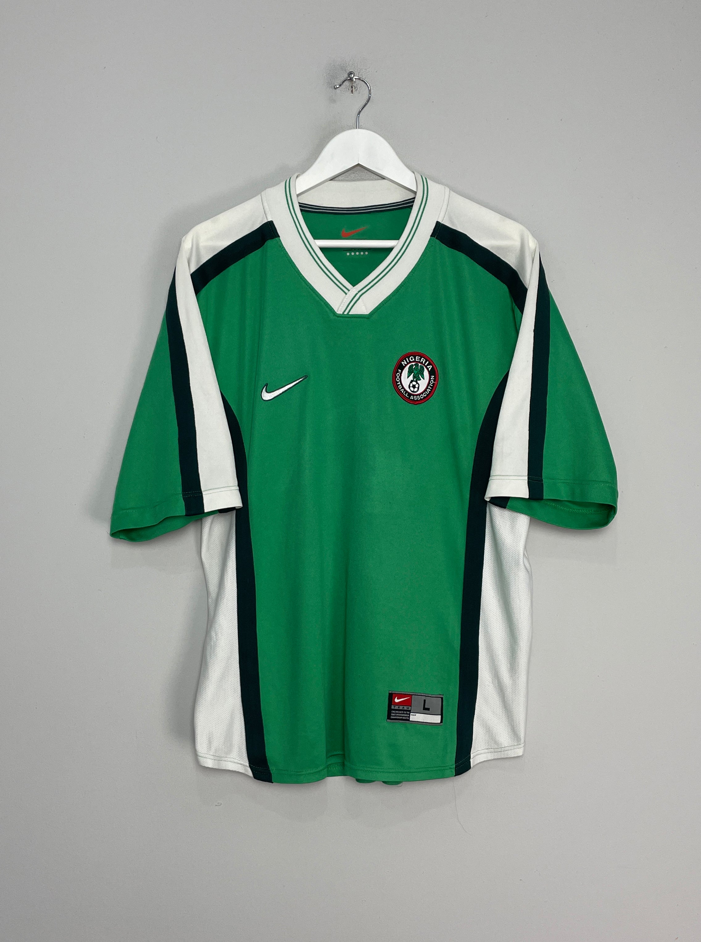 Shop 1998/00 NIGERIA HOME SHIRT (L) NIKE, classic football shirts, vintage football shirts & retro soccer jerseys at Cult Kits