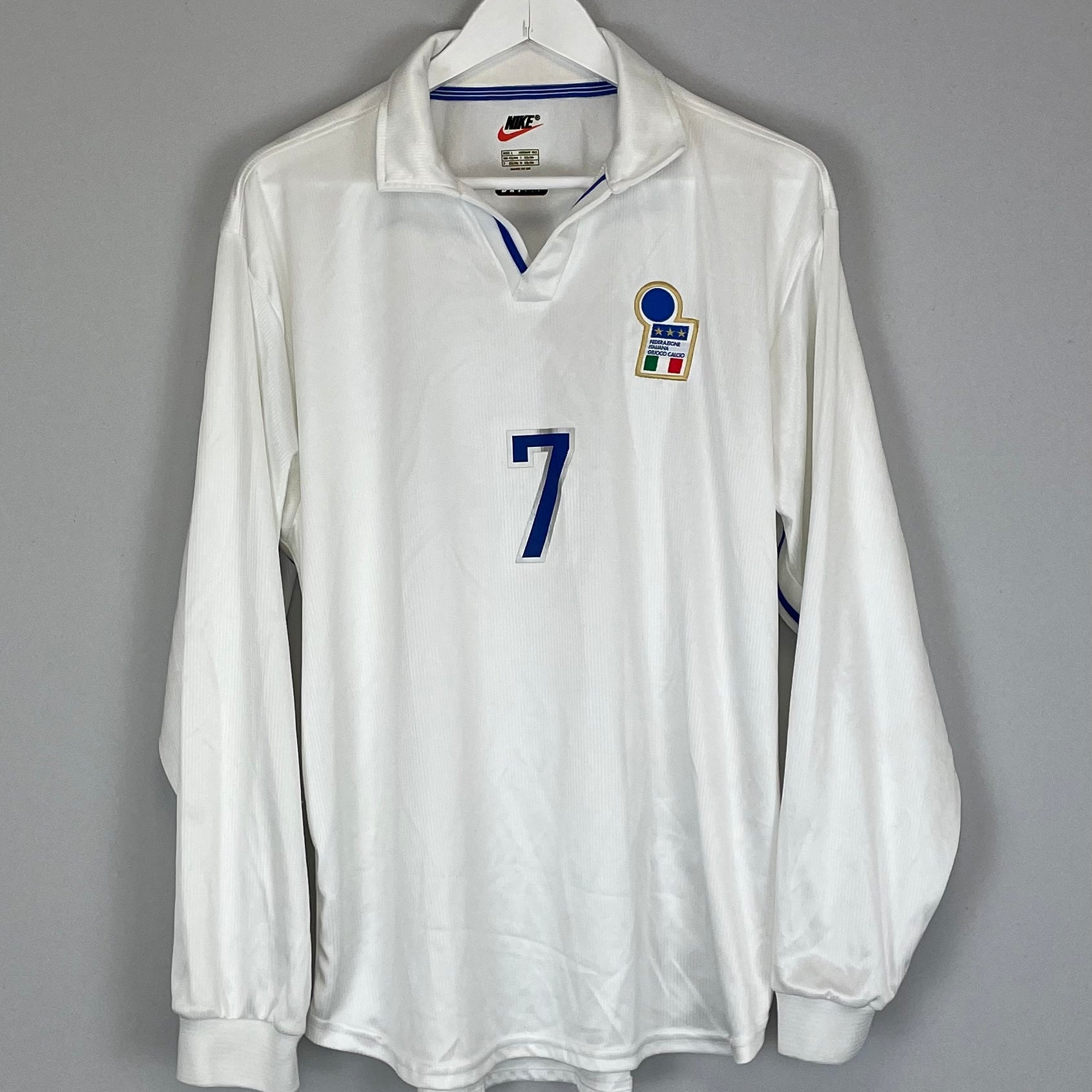 Shop 1997/98 ITALY #7 L/S *PLAYER ISSUE* AWAY SHIRT (L) NIKE, classic football shirts, vintage football shirts & retro soccer jerseys at Cult Kits