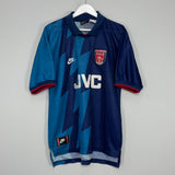 Shop 1995/96 ARSENAL BERGKAMP #10 AWAY SHIRT (XL) NIKE, classic football shirts, vintage football shirts & retro soccer jerseys at Cult Kits
