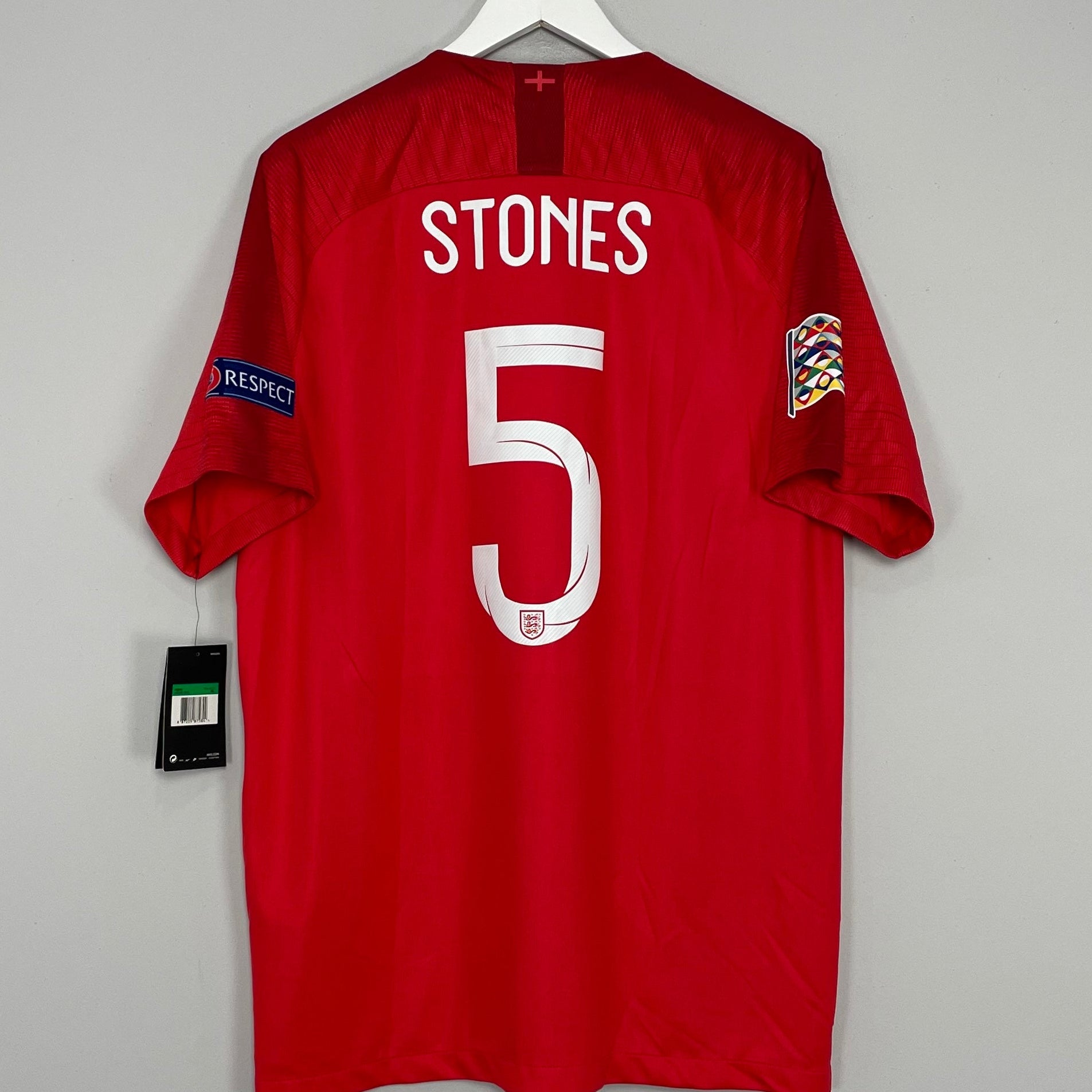 Shop 2018/19 ENGLAND STONES #5 *BNWT* AWAY SHIRT (XL) NIKE, classic football shirts, vintage football shirts & retro soccer jerseys at Cult Kits