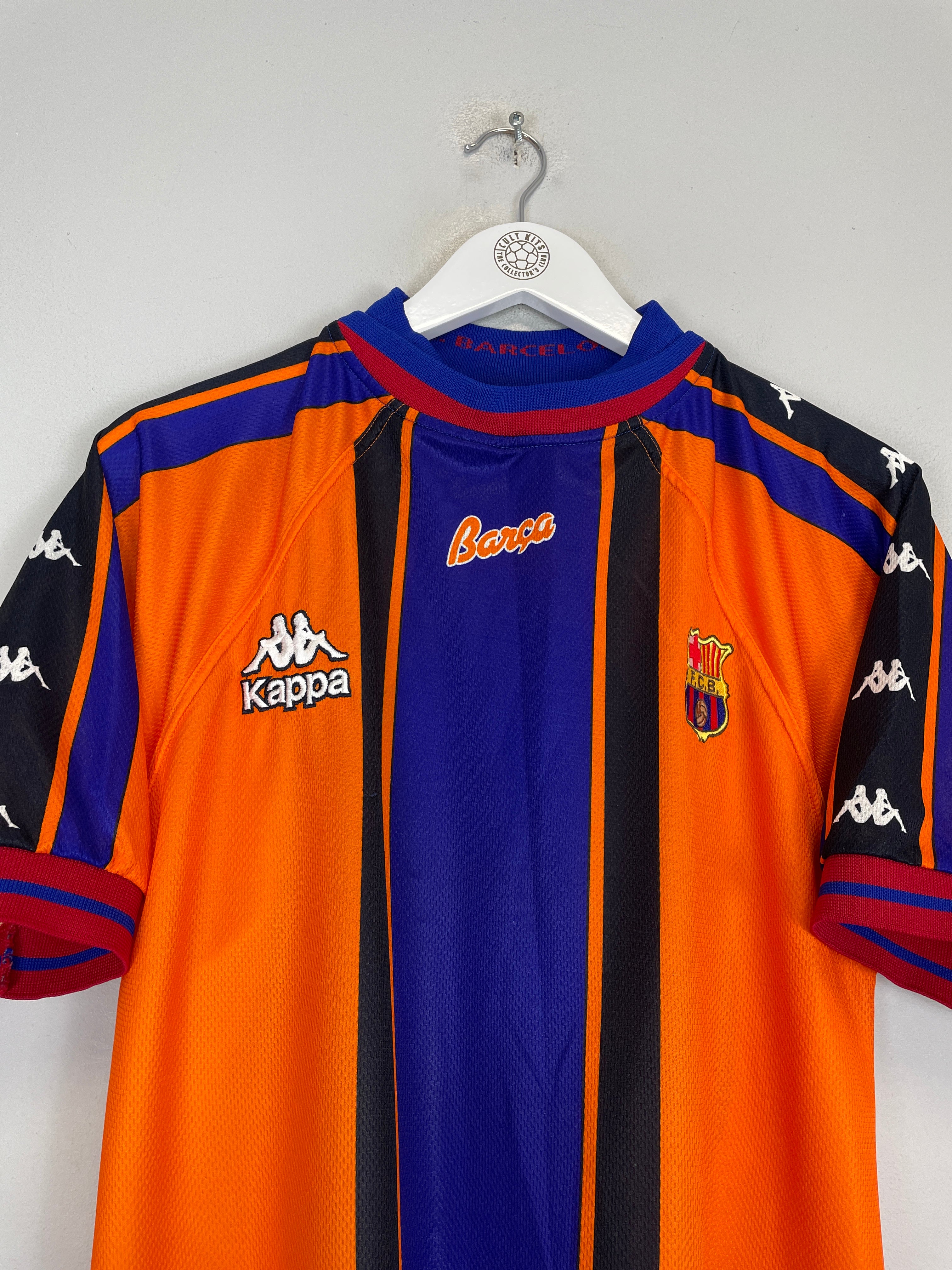Shop 1997/98 BARCELONA RIVALDO #11 AWAY SHIRT (M) KAPPA, classic football shirts, vintage football shirts & retro soccer jerseys at Cult Kits