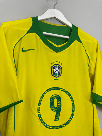 2004/06 BRAZIL RONALDO #9 HOME SHIRT (M) NIKE