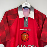Shop 1996/98 MANCHESTER UNITED CANTONA #7 HOME SHIRT (XL) UMBRO, classic football shirts, vintage football shirts & retro soccer jerseys at Cult Kits
