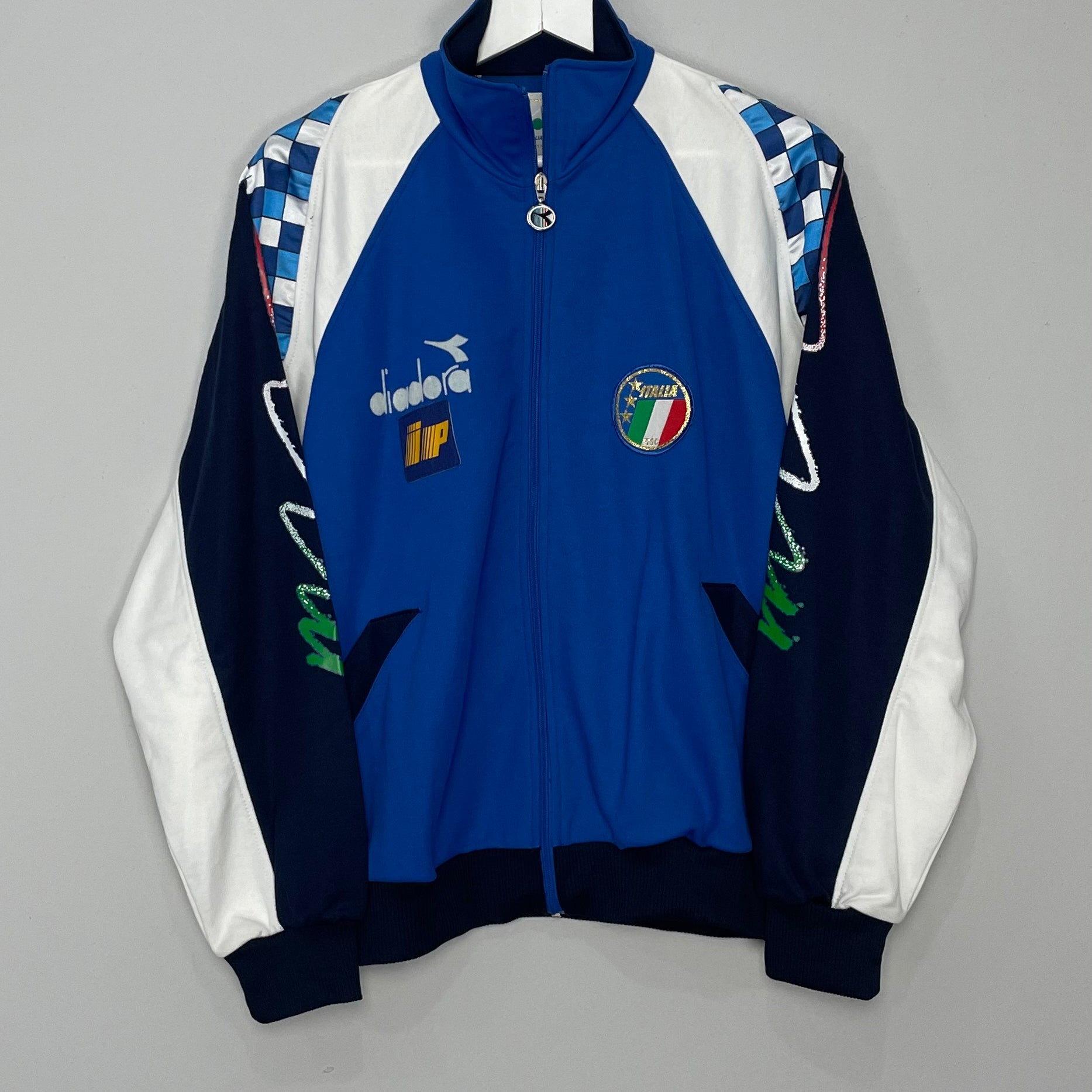Shop 1990/92 ITALY TRACK JACKET (L) DIADORA, classic football shirts, vintage football shirts & retro soccer jerseys at Cult Kits