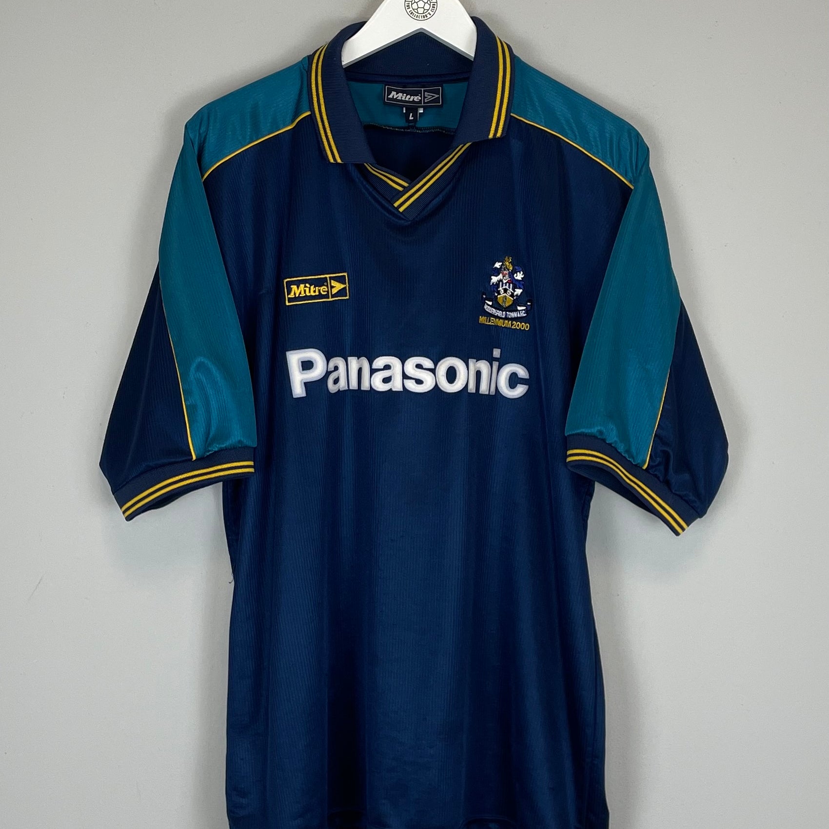 Shop 1999/00 HUDDERSFIELD AWAY SHIRT (L) MITRE, classic football shirts, vintage football shirts & retro soccer jerseys at Cult Kits