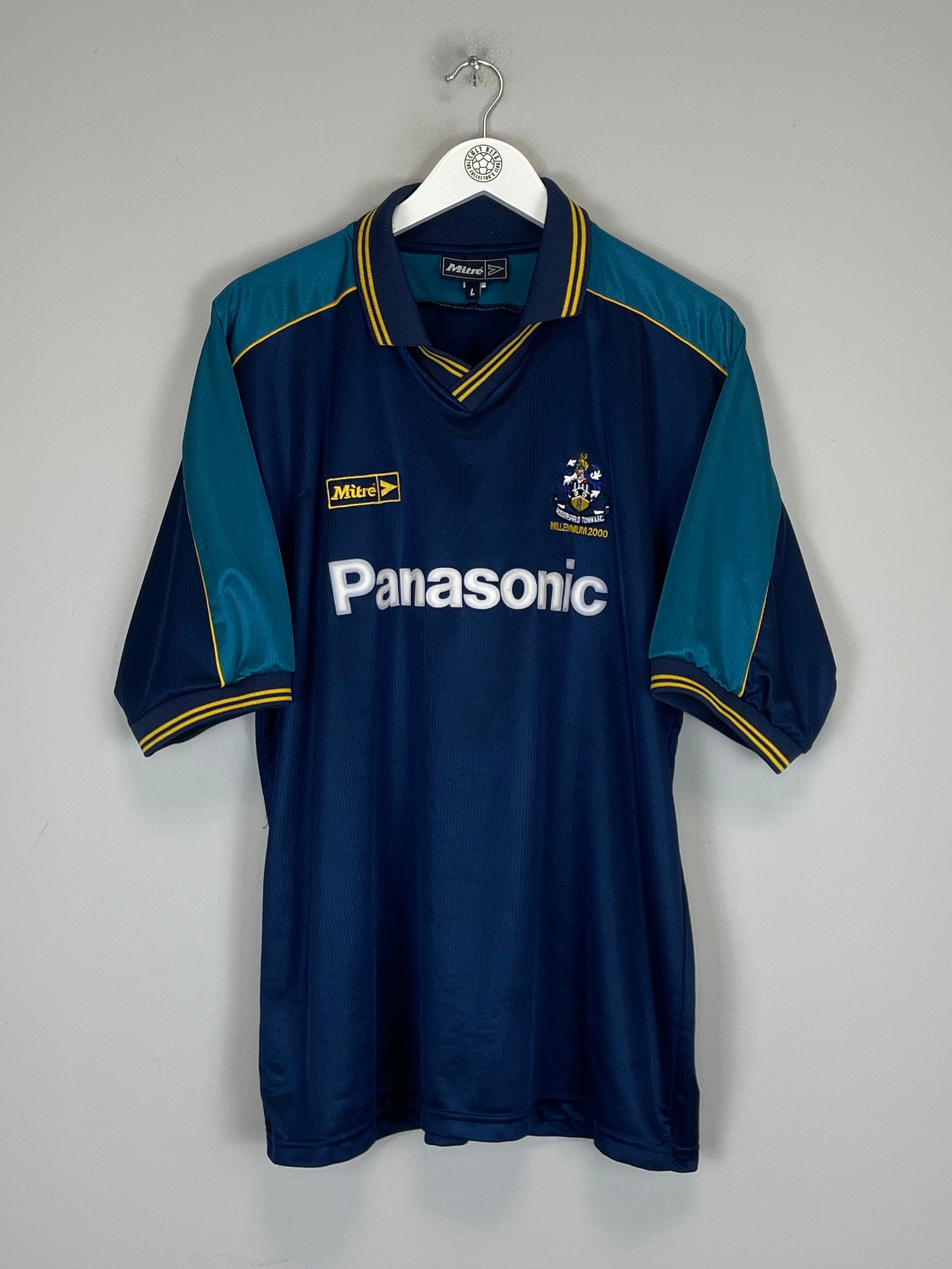 Shop 1999/00 HUDDERSFIELD AWAY SHIRT (L) MITRE, classic football shirts, vintage football shirts & retro soccer jerseys at Cult Kits