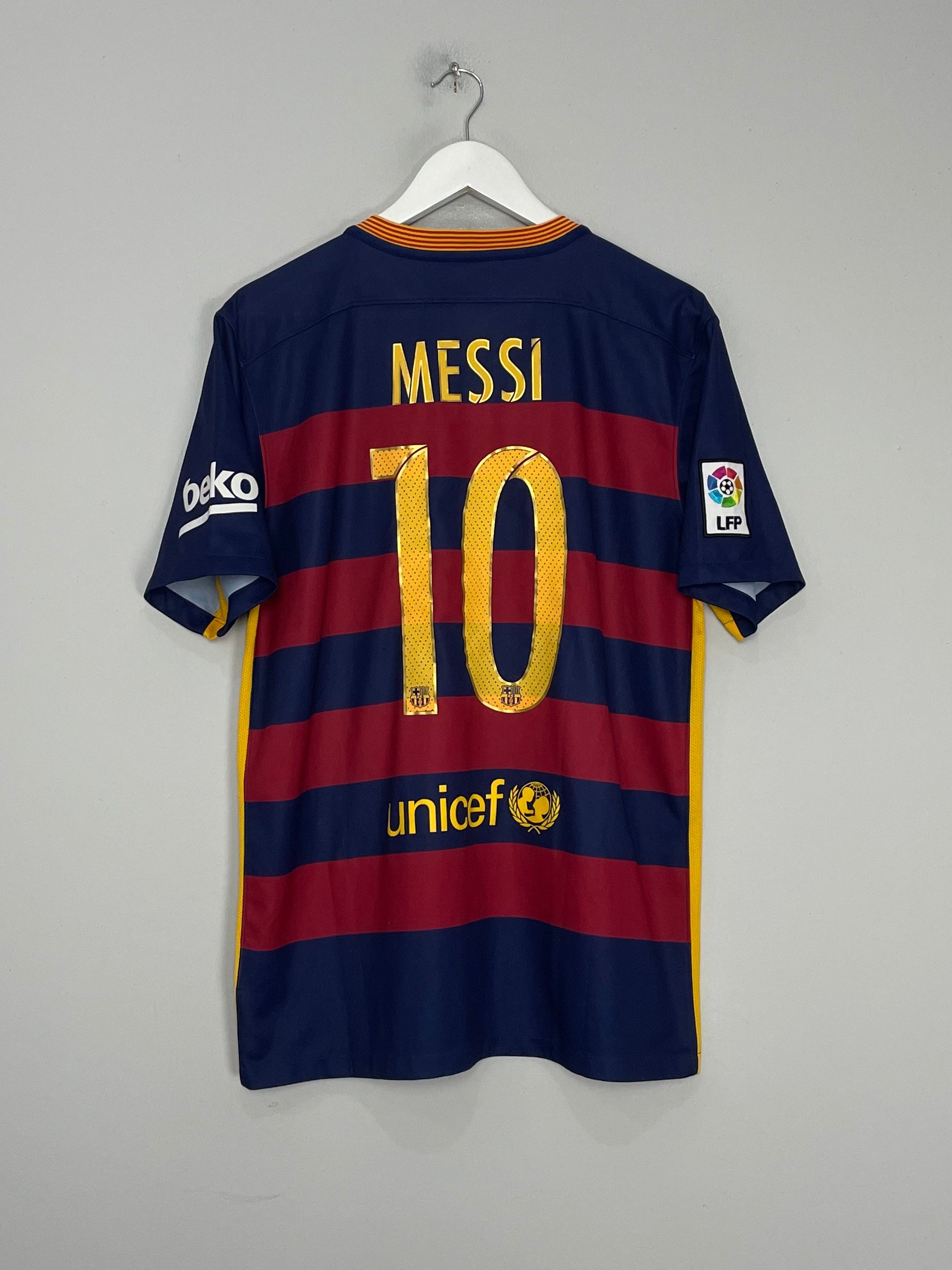 Shop 2015/16 BARCELONA MESSI #10 HOME SHIRT (L) NIKE, classic football shirts, vintage football shirts & retro soccer jerseys at Cult Kits