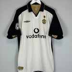 Shop 2001/02 MANCHESTER UNITED BECKHAM #7 C/L AWAY/THIRD CENTENARY SHIRT (XL) UMBRO, classic football shirts, vintage football shirts & retro soccer jerseys at Cult Kits