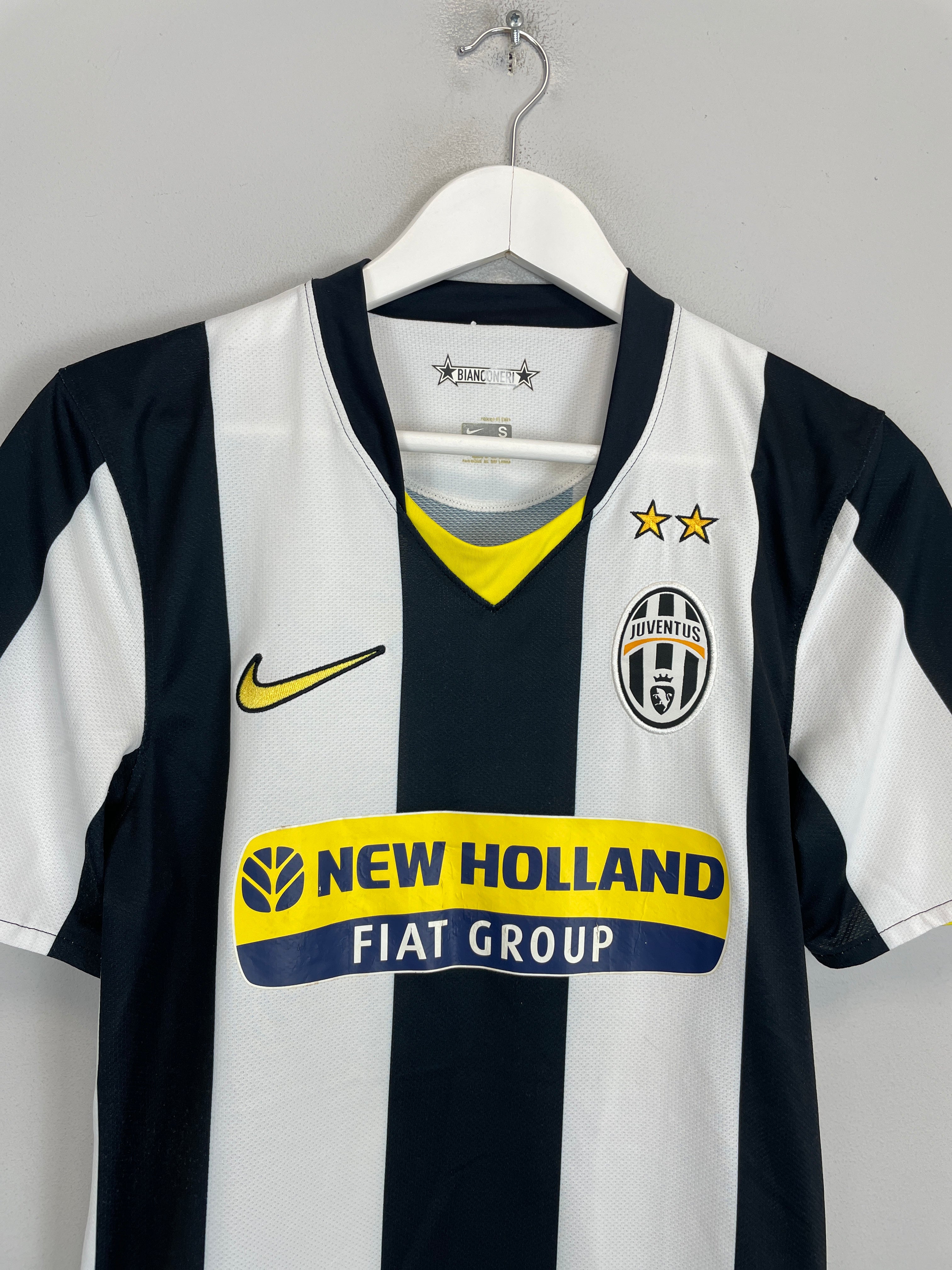 Shop 2008/09 JUVENTUS DEL PIERO #10 HOME SHIRT (S) NIKE, classic football shirts, vintage football shirts & retro soccer jerseys at Cult Kits
