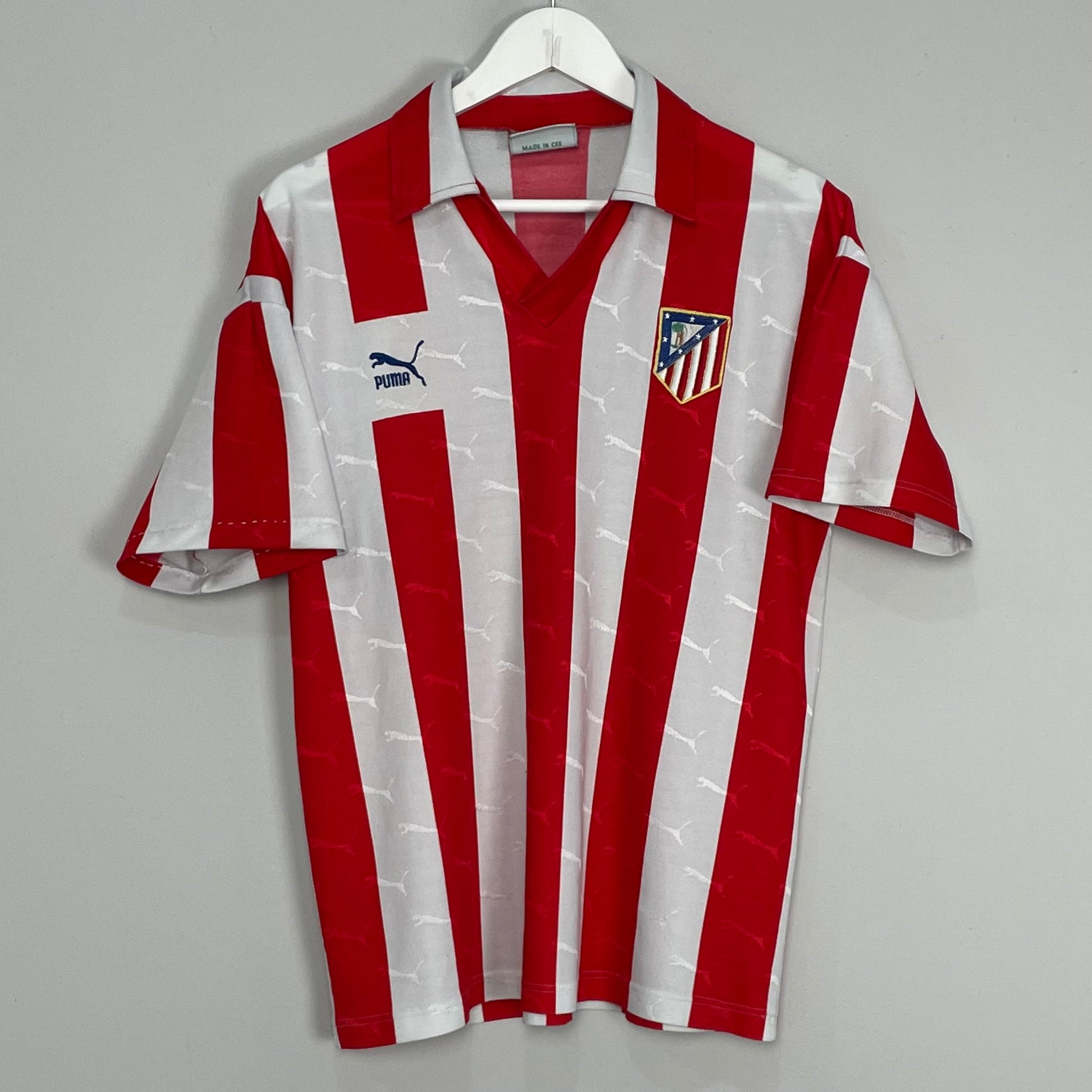 Shop 1992/93 ATLETICO MADRID HOME SHIRT (S) PUMA, classic football shirts, vintage football shirts & retro soccer jerseys at Cult Kits