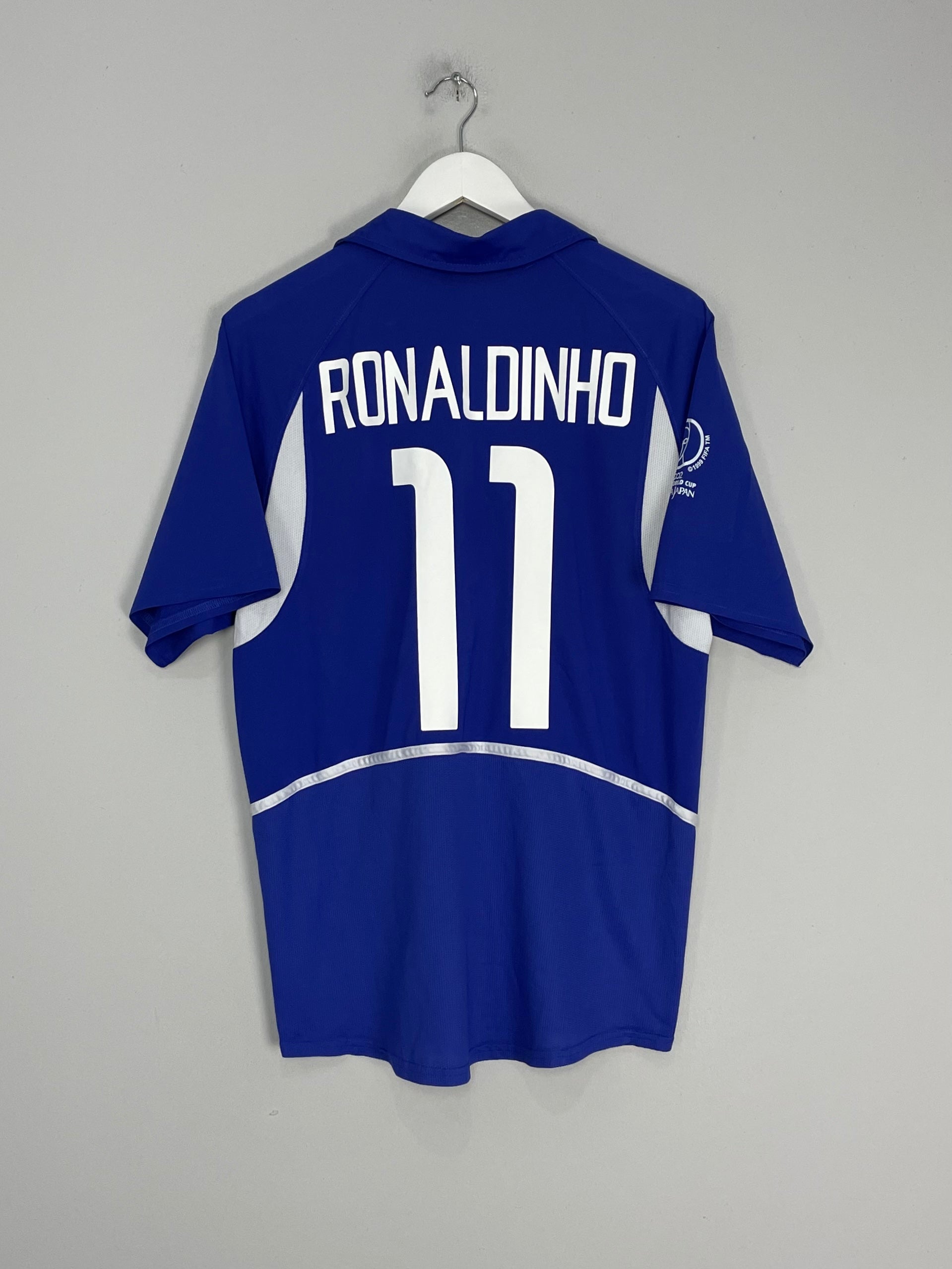Shop 2002/04 BRAZIL RONALDINHO #11 AWAY SHIRT (M) NIKE, classic football shirts, vintage football shirts & retro soccer jerseys at Cult Kits