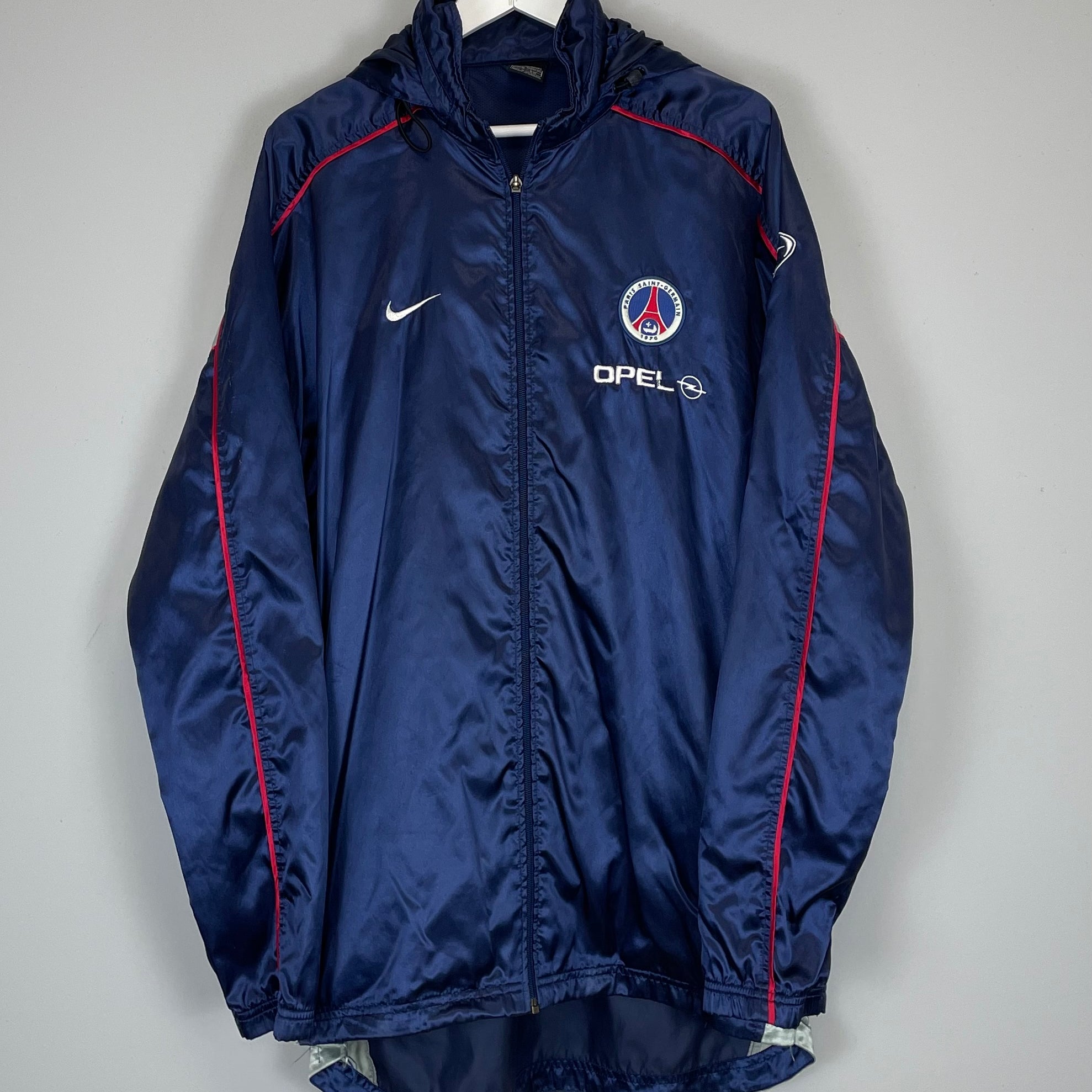 Shop 2001/02 PSG TRACK JACKET (XXL) NIKE, classic football shirts, vintage football shirts & retro soccer jerseys at Cult Kits