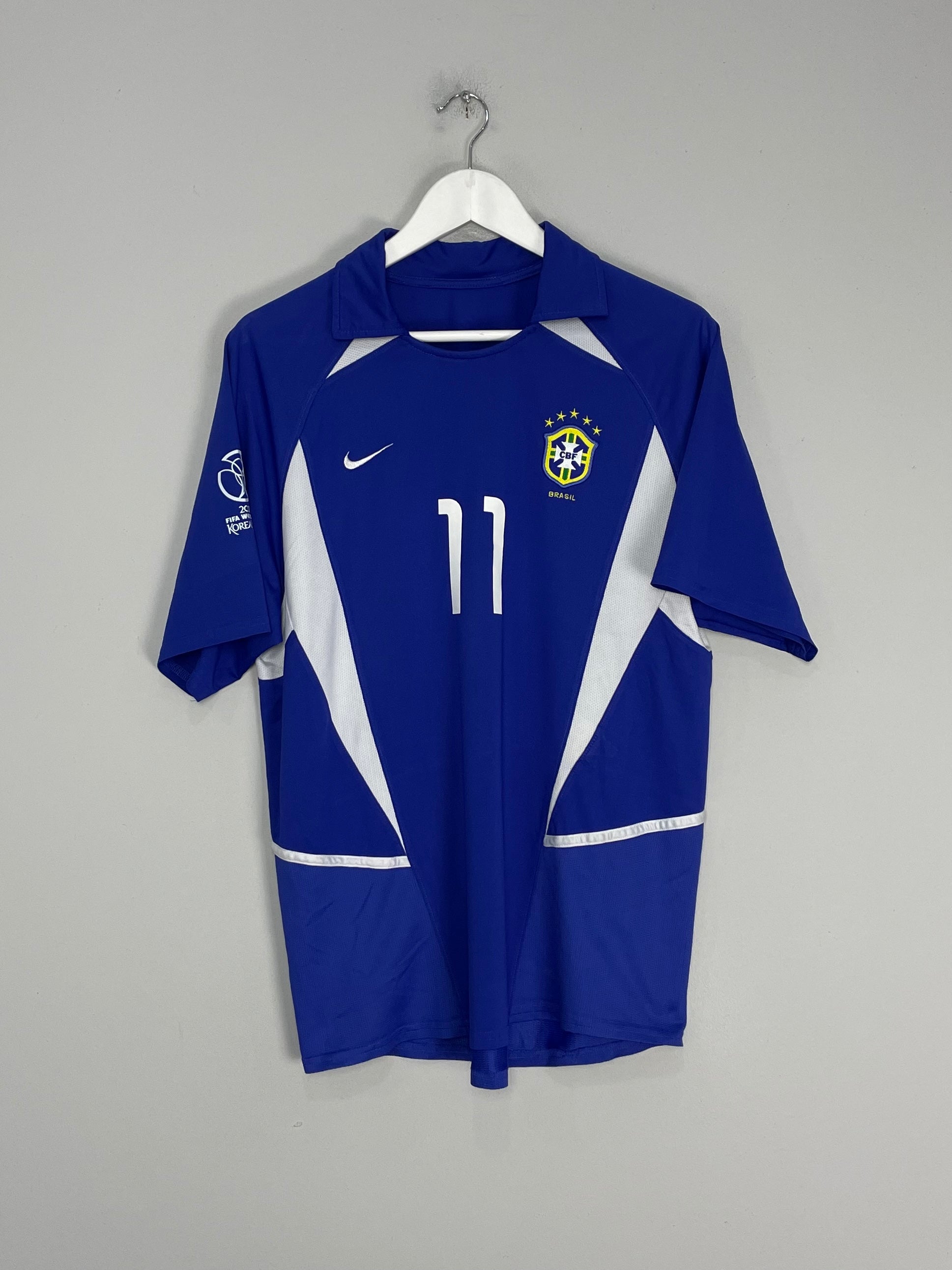 Shop 2002/04 BRAZIL RONALDINHO #11 AWAY SHIRT (M) NIKE, classic football shirts, vintage football shirts & retro soccer jerseys at Cult Kits