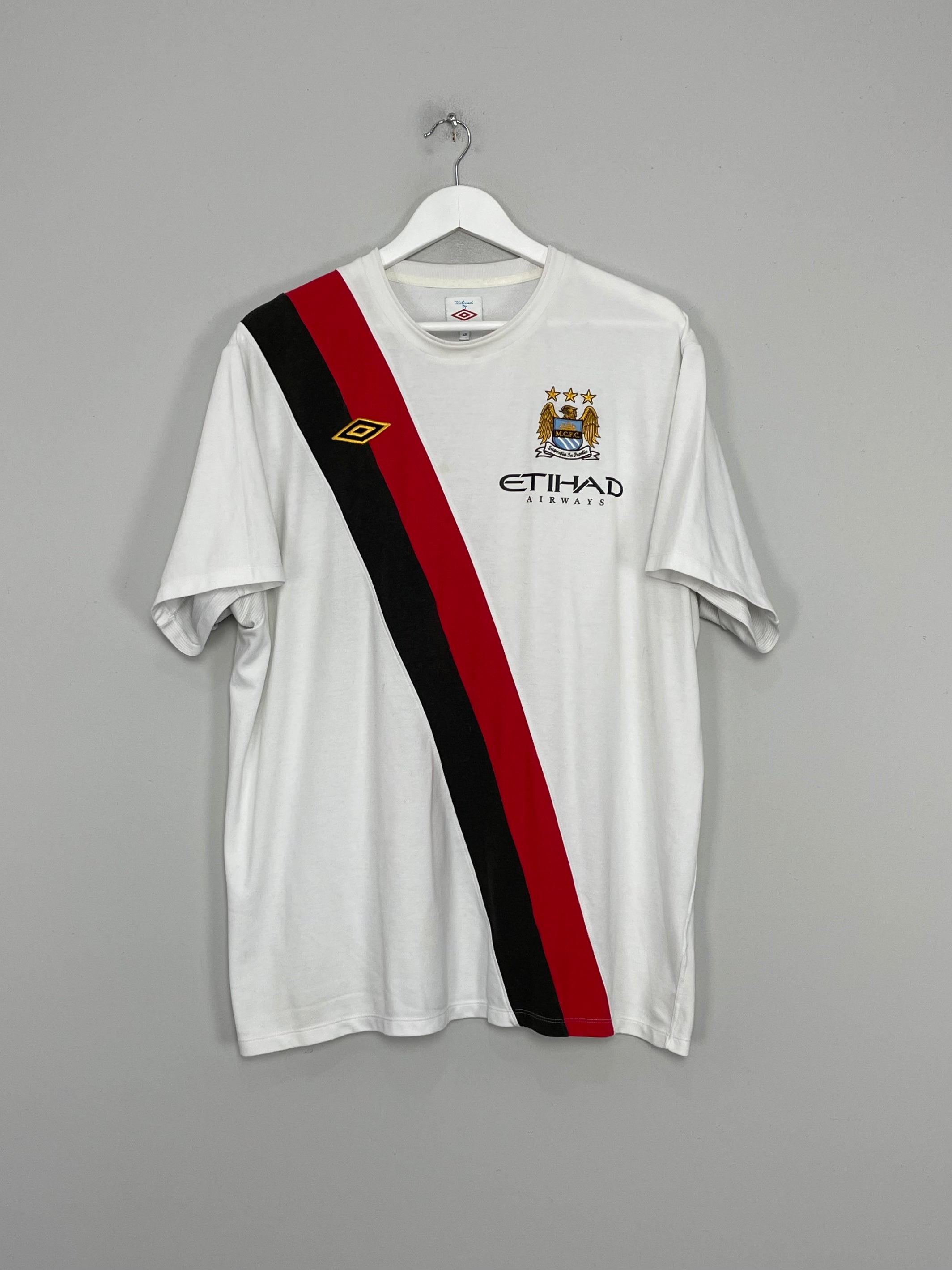 Shop 2010/11 MANCHESTER CITY THIRD SHIRT (XL) UMBRO, classic football shirts, vintage football shirts & retro soccer jerseys at Cult Kits