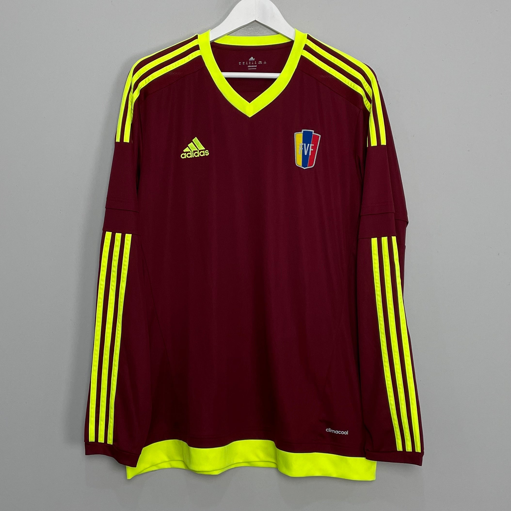 Shop 2015/16 VENEZUELA L/S HOME SHIRT (XL) ADIDAS, classic football shirts, vintage football shirts & retro soccer jerseys at Cult Kits