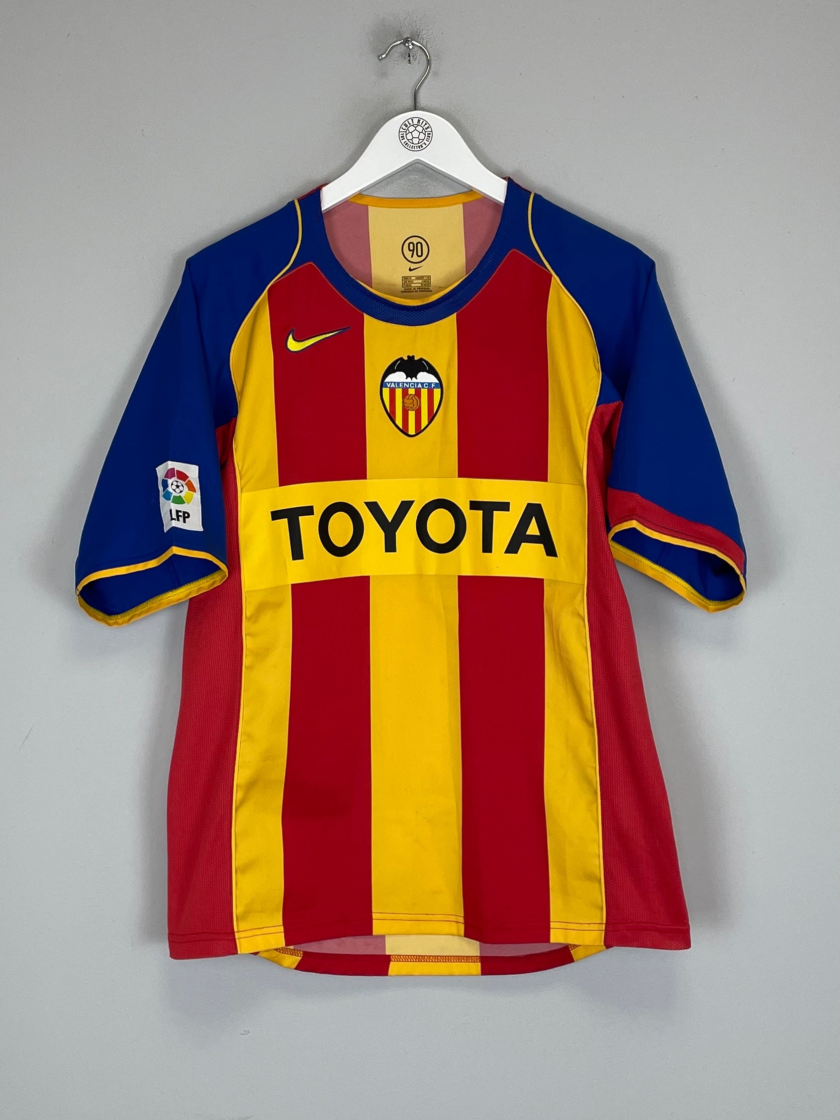 Shop 2004/05 VALENCIA AWAY SHIRT (M) NIKE, classic football shirts, vintage football shirts & retro soccer jerseys at Cult Kits