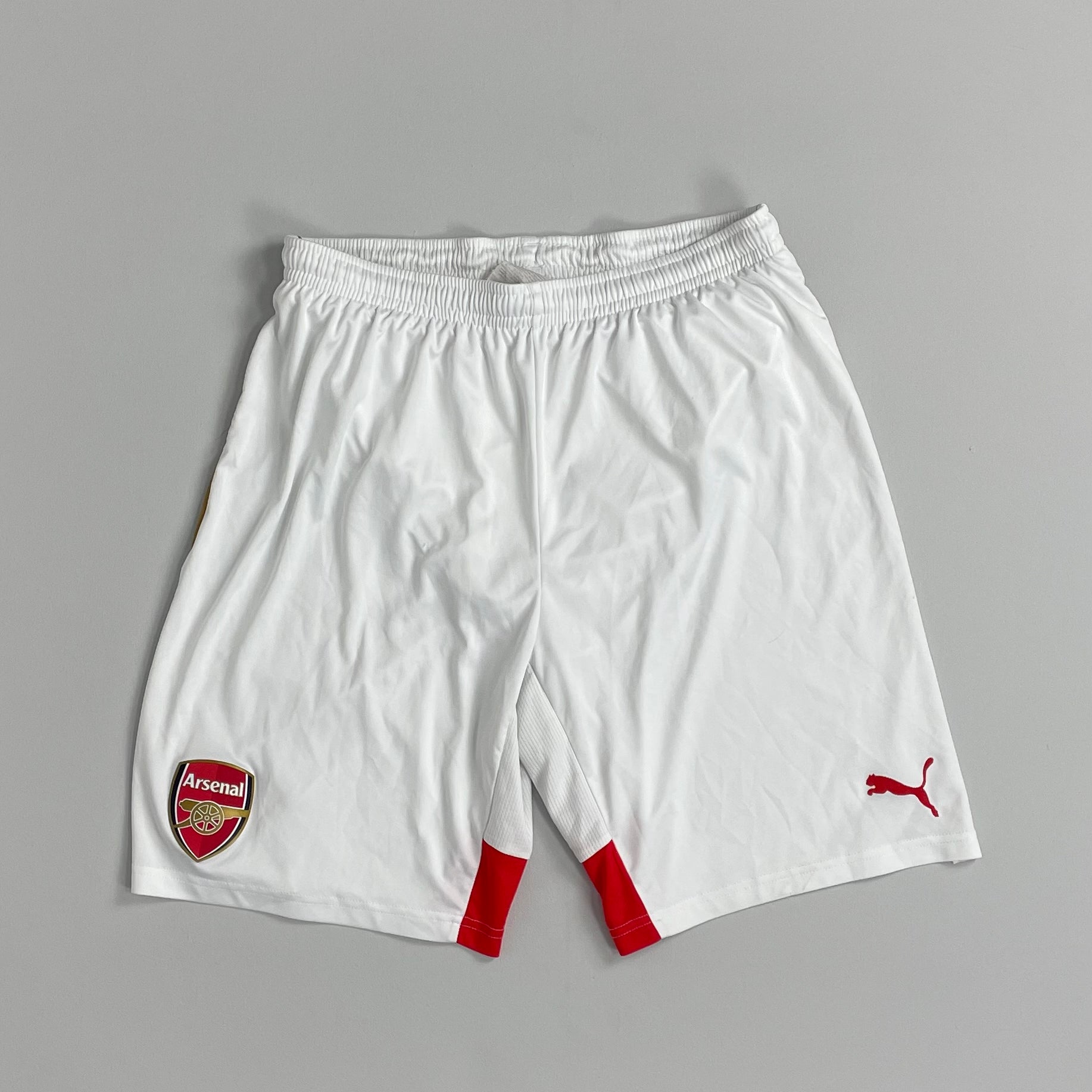 Shop 2015/16 ARSENAL HOME SHORTS (L) PUMA, classic football shirts, vintage football shirts & retro soccer jerseys at Cult Kits
