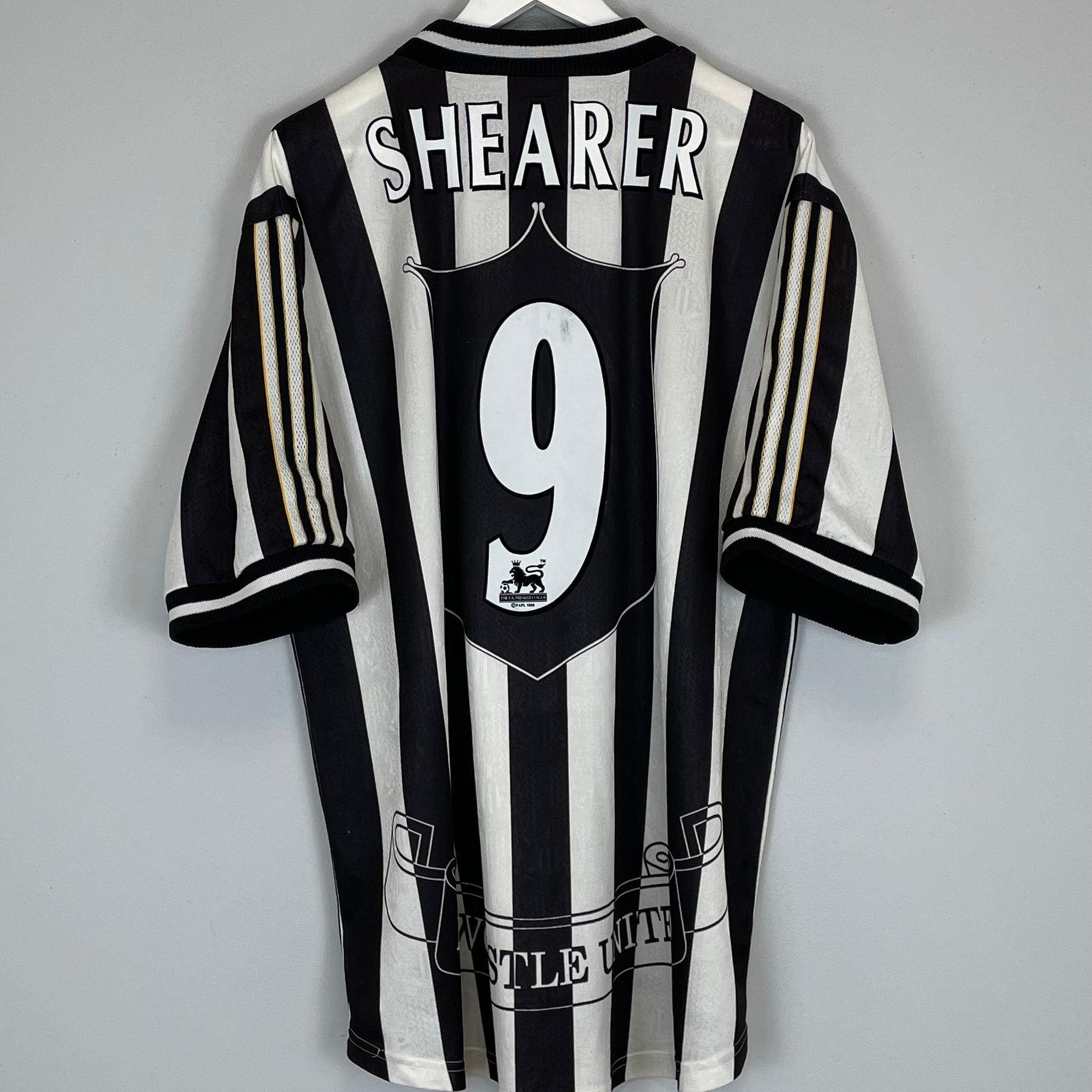 Shop 1997/99 NEWCASTLE UNITED SHEARER #9 HOME SHIRT (XL) ADIDAS, classic football shirts, vintage football shirts & retro soccer jerseys at Cult Kits