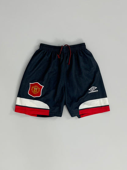 Image of the Manchester United shorts from the 1994/96 season