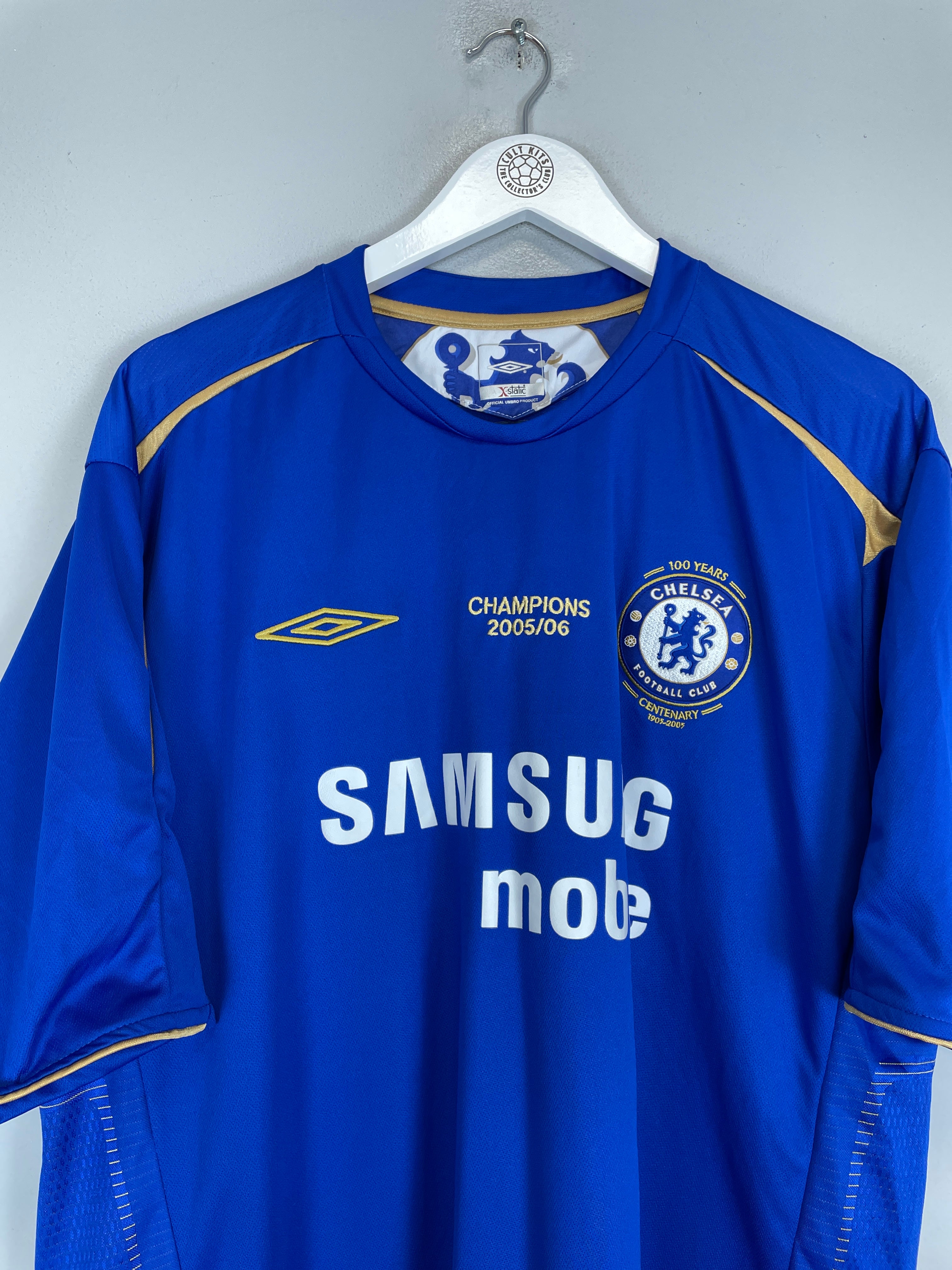 Shop 2005/06 CHELSEA LAMPARD #8 *CHAMPIONS* HOME SHIRT (XXXL) UMBRO, classic football shirts, vintage football shirts & retro soccer jerseys at Cult Kits