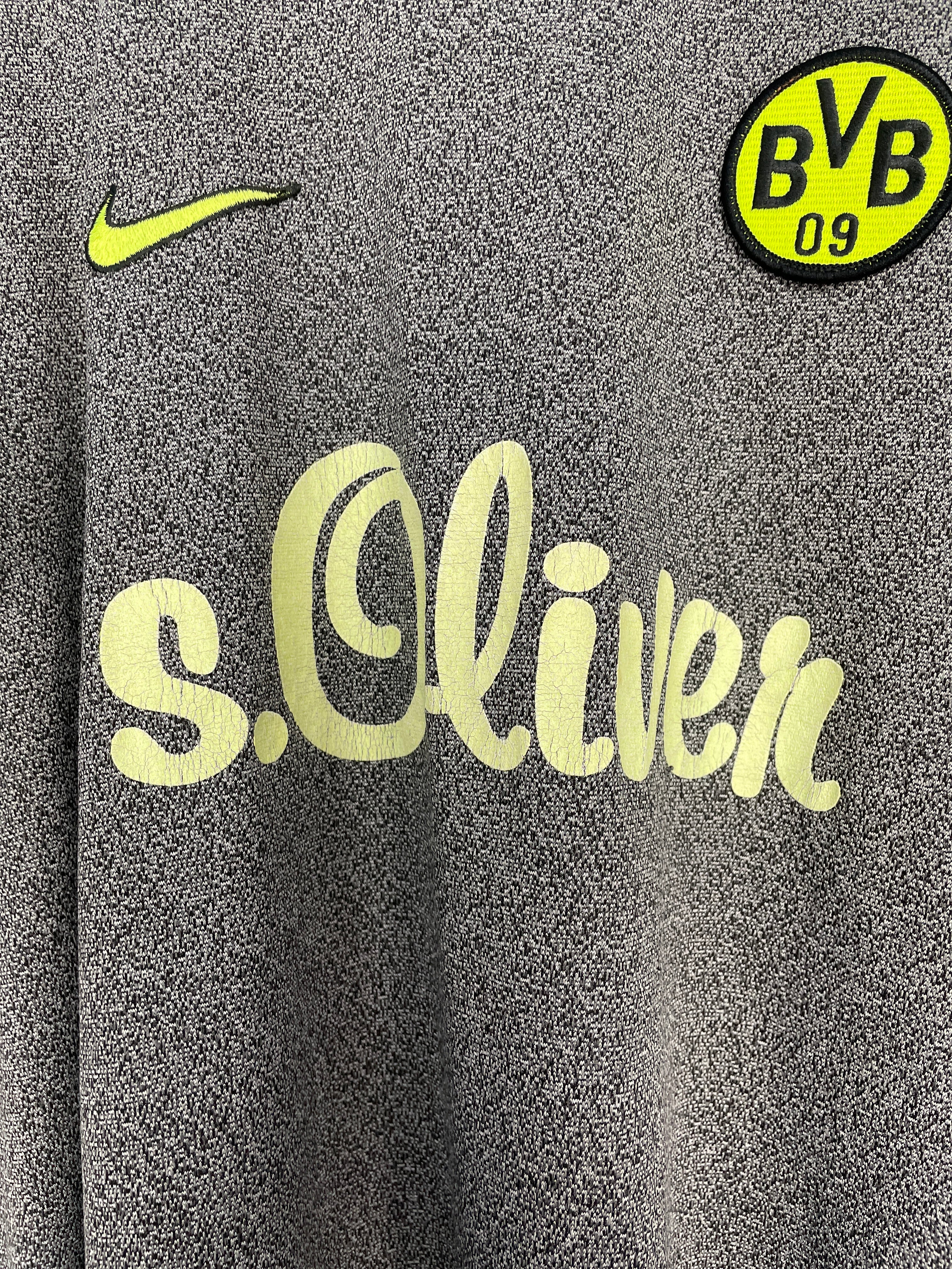 Shop 1997/98 DORTMUND AWAY SHIRT (L) NIKE, classic football shirts, vintage football shirts & retro soccer jerseys at Cult Kits