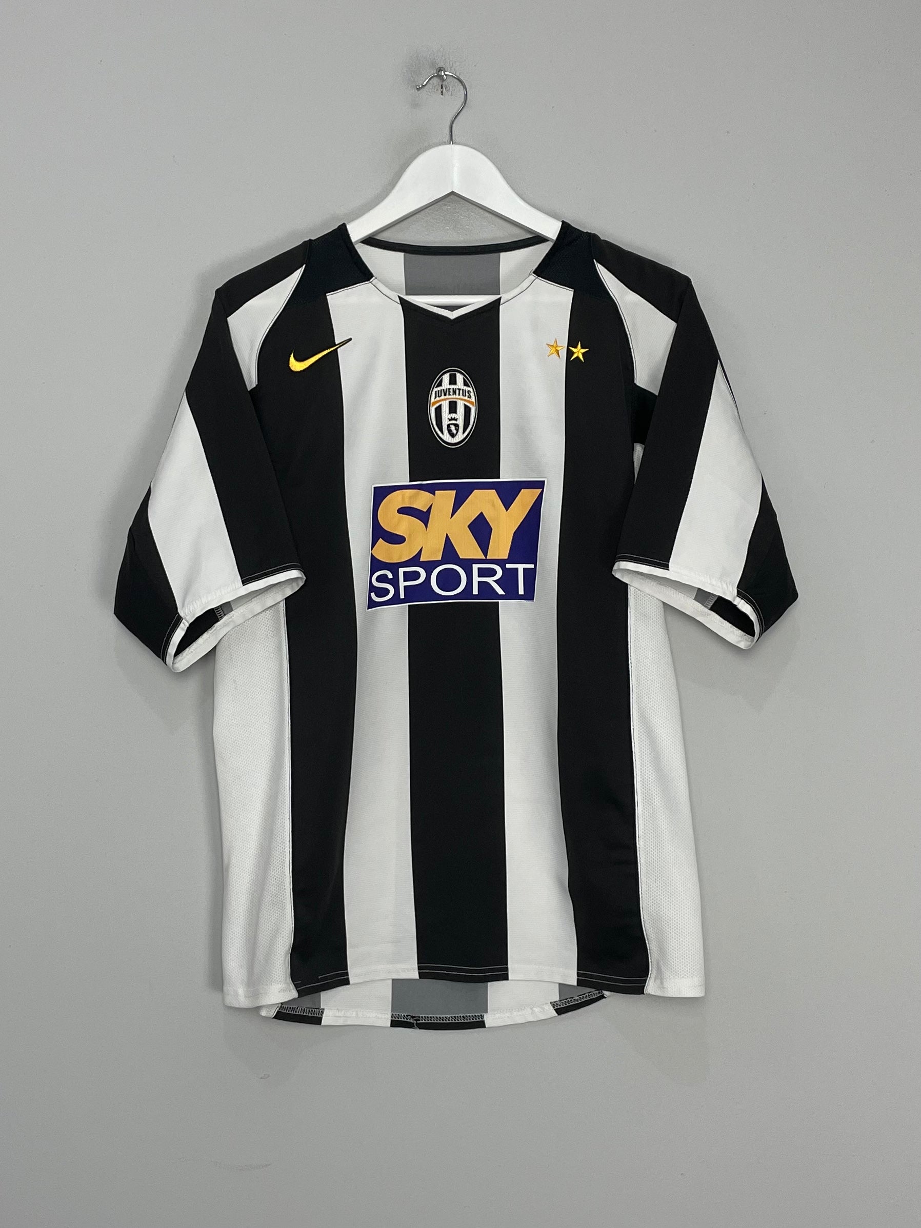 Shop 2004/05 JUVENTUS DEL PIERO #10 HOME SHIRT (M) NIKE, classic football shirts, vintage football shirts & retro soccer jerseys at Cult Kits