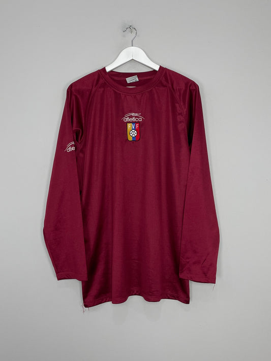 Image of the Venezuela shirt from the 2001/02 season