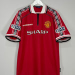 Shop 1998/00 MANCHESTER UNITED BECKHAM #7 *FA CUP* HOME SHIRT (XL) UMBRO, classic football shirts, vintage football shirts & retro soccer jerseys at Cult Kits