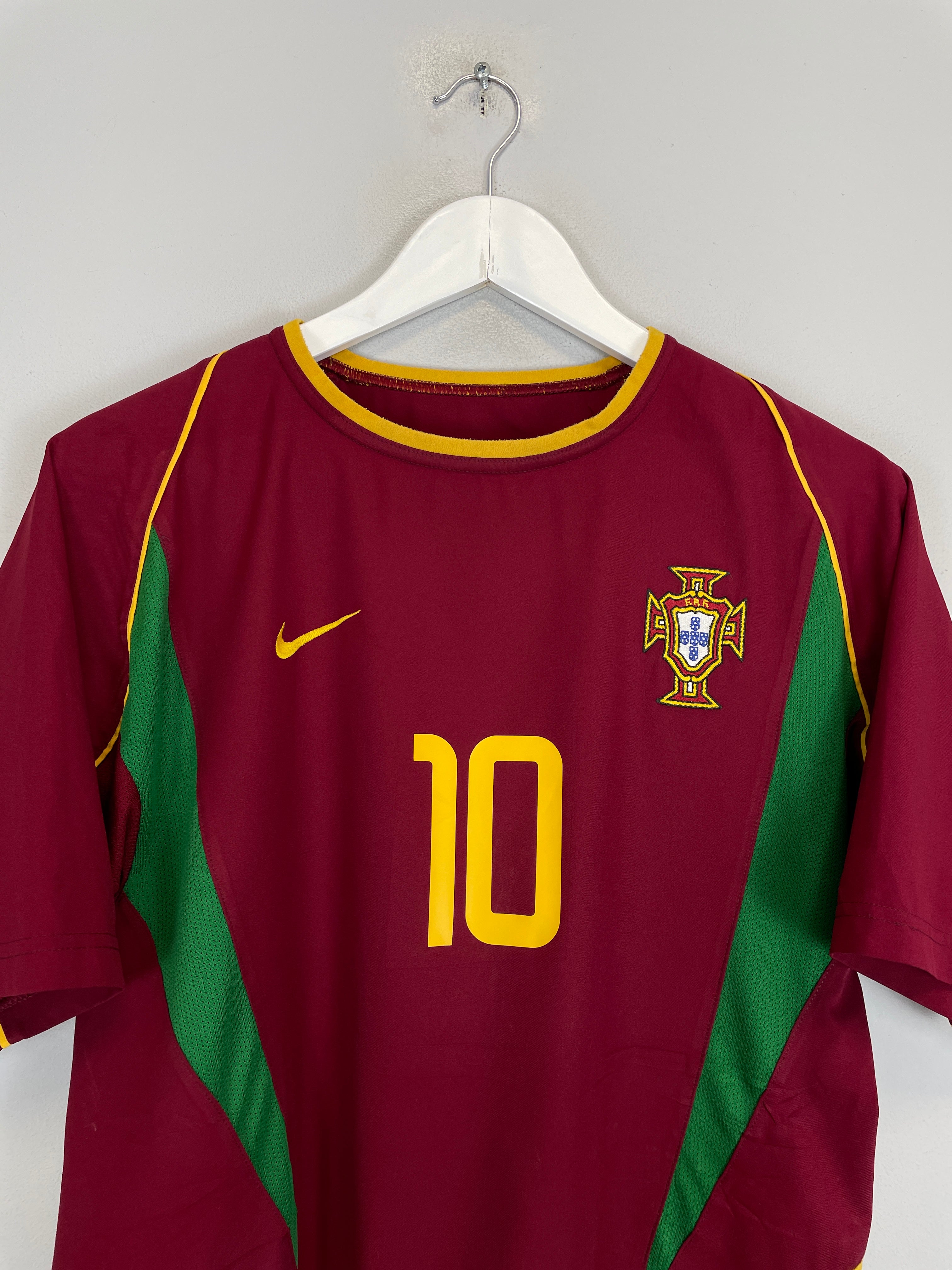 Shop 2002/04 PORTUGAL RUI COSTA #10 HOME SHIRT (S) NIKE, classic football shirts, vintage football shirts & retro soccer jerseys at Cult Kits