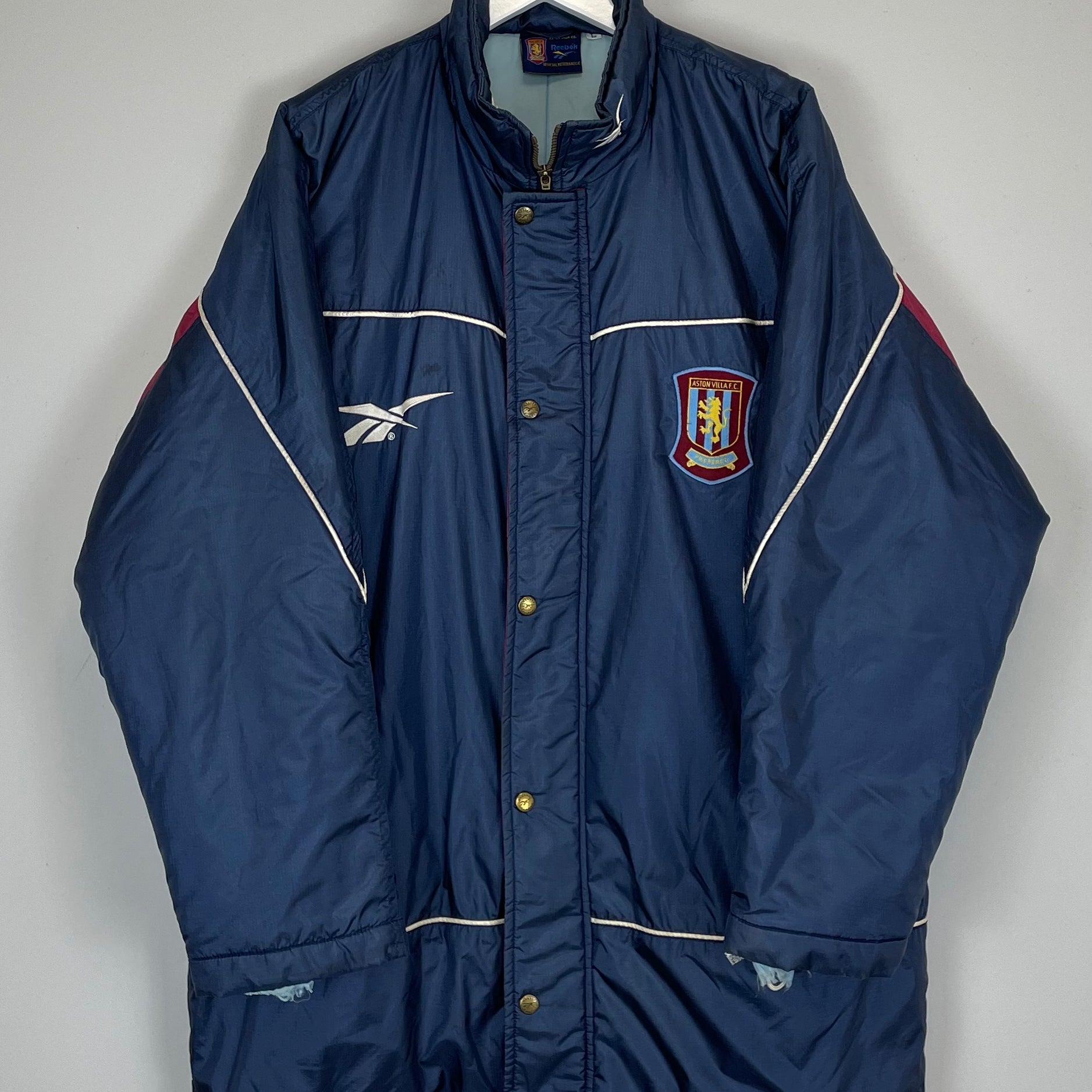 Shop 1997/98 ASTON VILLA BENCH COAT (L) REEBOK, classic football shirts, vintage football shirts & retro soccer jerseys at Cult Kits