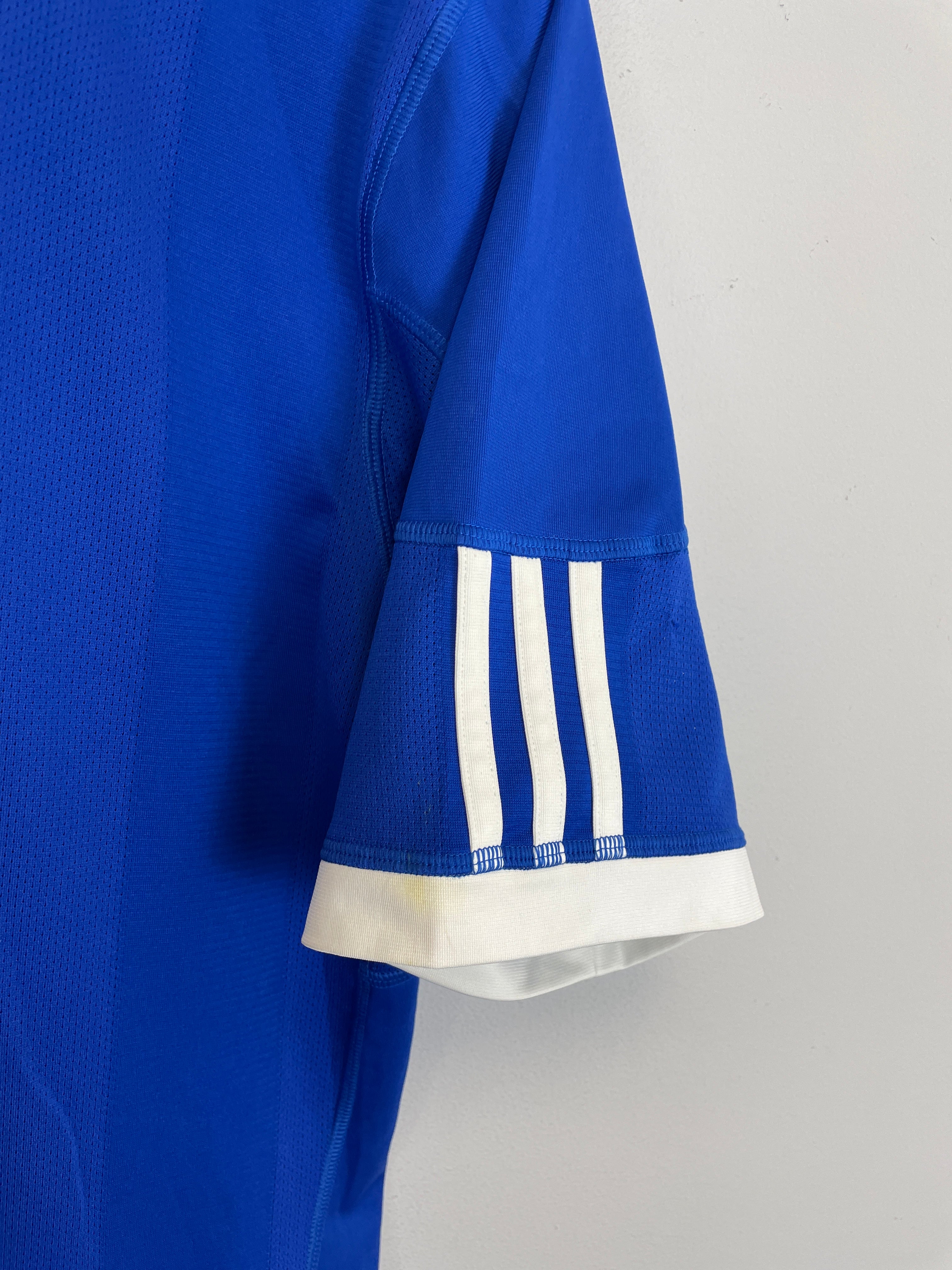 Shop 2010/11 ARGENTINA AWAY SHIRT (L) ADIDAS, classic football shirts, vintage football shirts & retro soccer jerseys at Cult Kits