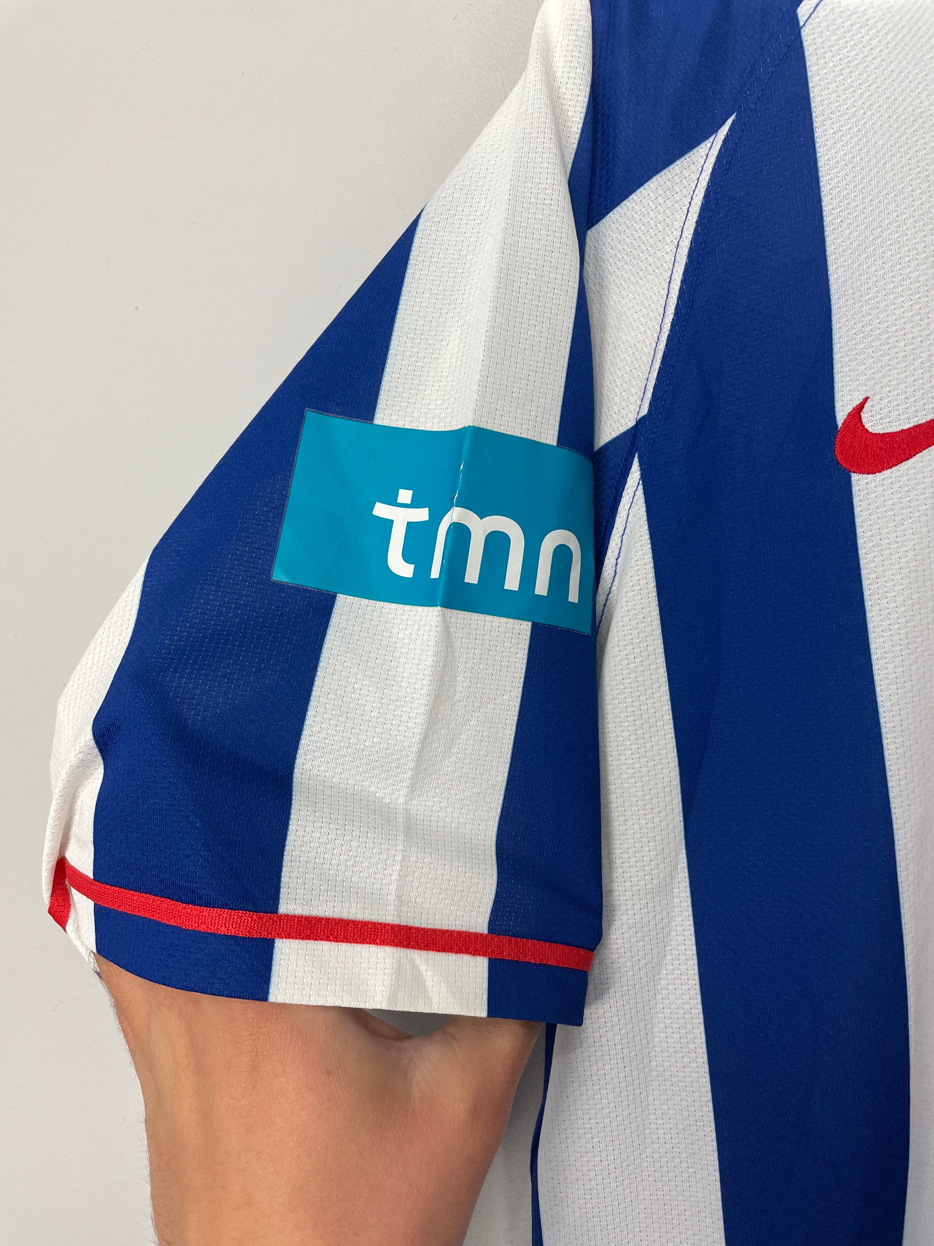Shop 2007/08 PORTO HOME SHIRT (L) NIKE, classic football shirts, vintage football shirts & retro soccer jerseys at Cult Kits