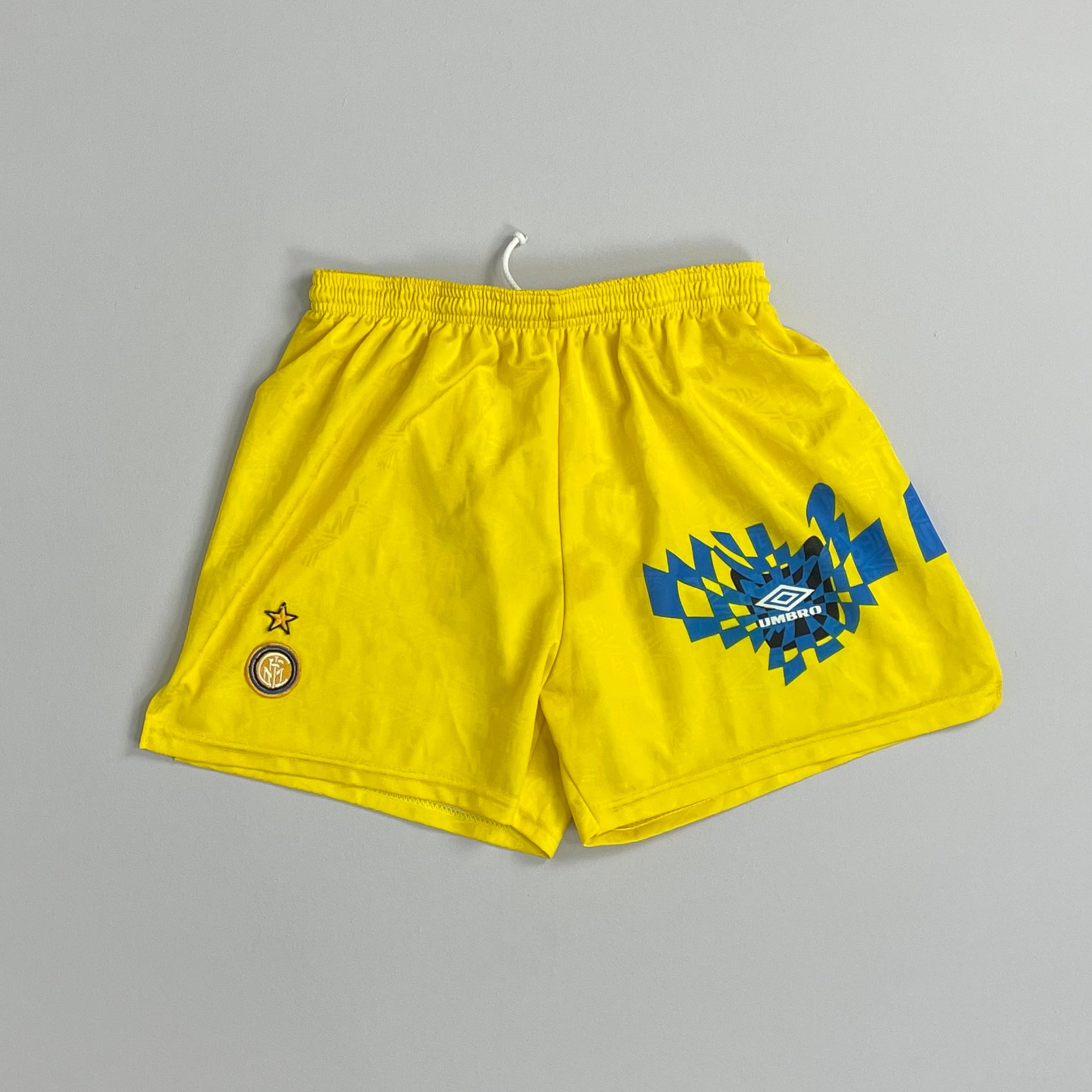 Shop 1992/94 INTER MILAN AWAY SHORTS (S) UMBRO, classic football shirts, vintage football shirts & retro soccer jerseys at Cult Kits