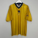 Image of the Unam Pumas shirt from the 2000/01 season