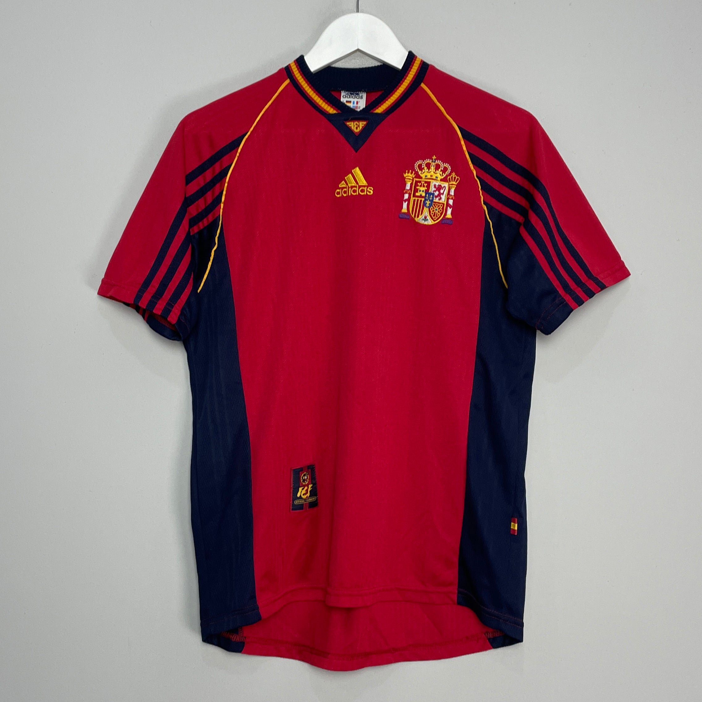 Shop 1998/00 SPAIN HOME SHIRT (XL.BOYS) ADIDAS, classic football shirts, vintage football shirts & retro soccer jerseys at Cult Kits