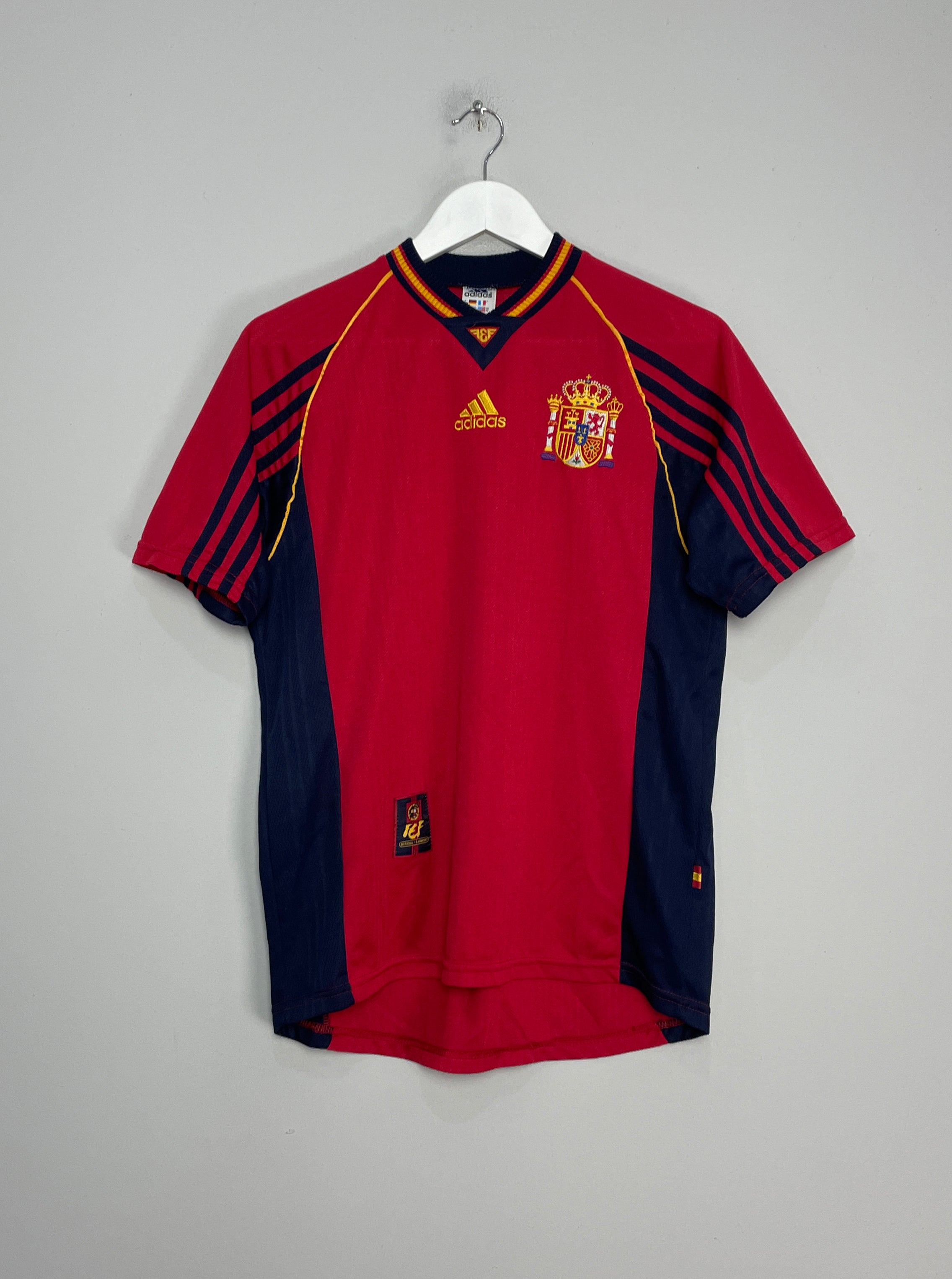 Shop 1998/00 SPAIN HOME SHIRT (XL.BOYS) ADIDAS, classic football shirts, vintage football shirts & retro soccer jerseys at Cult Kits