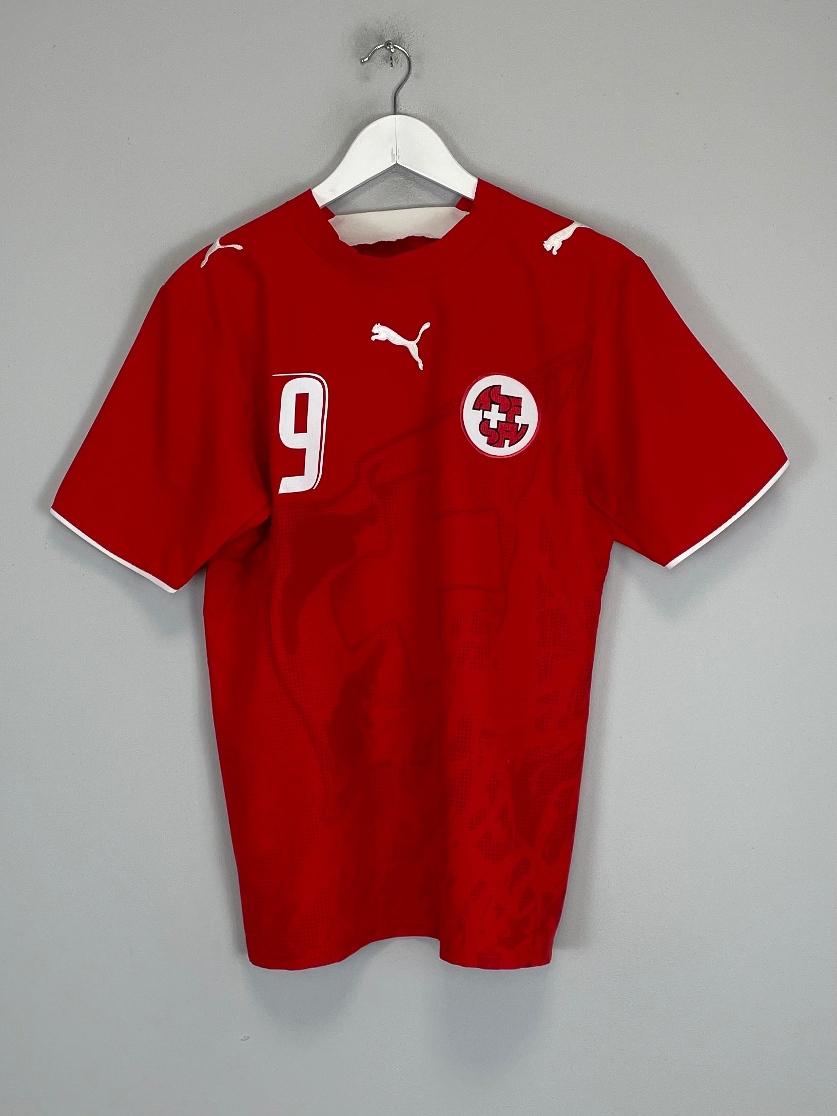 Shop 2006/07 SWITZERLAND FREI #9 HOME SHIRT (S) PUMA, classic football shirts, vintage football shirts & retro soccer jerseys at Cult Kits